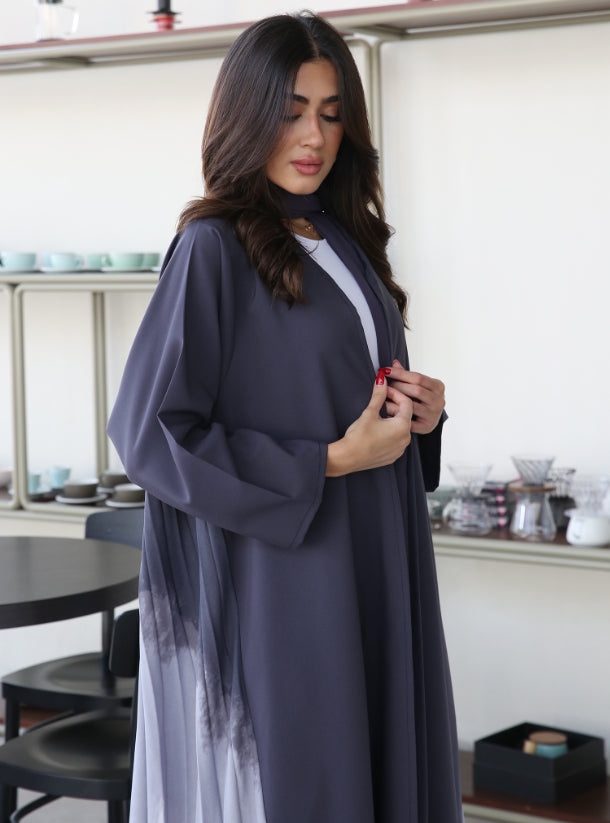 AT012 Abaya