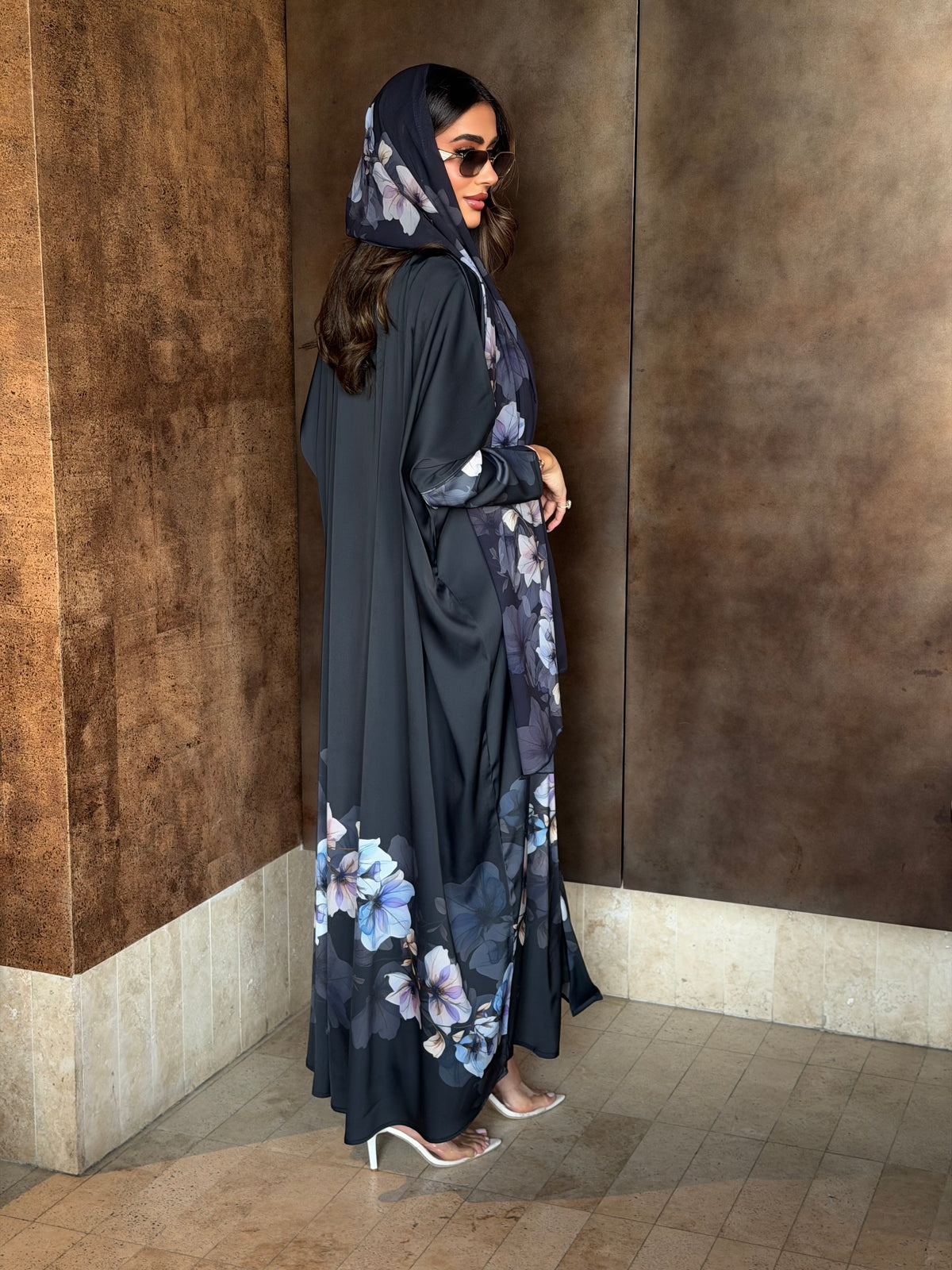 AT600 Floral print Half Bisht Abaya