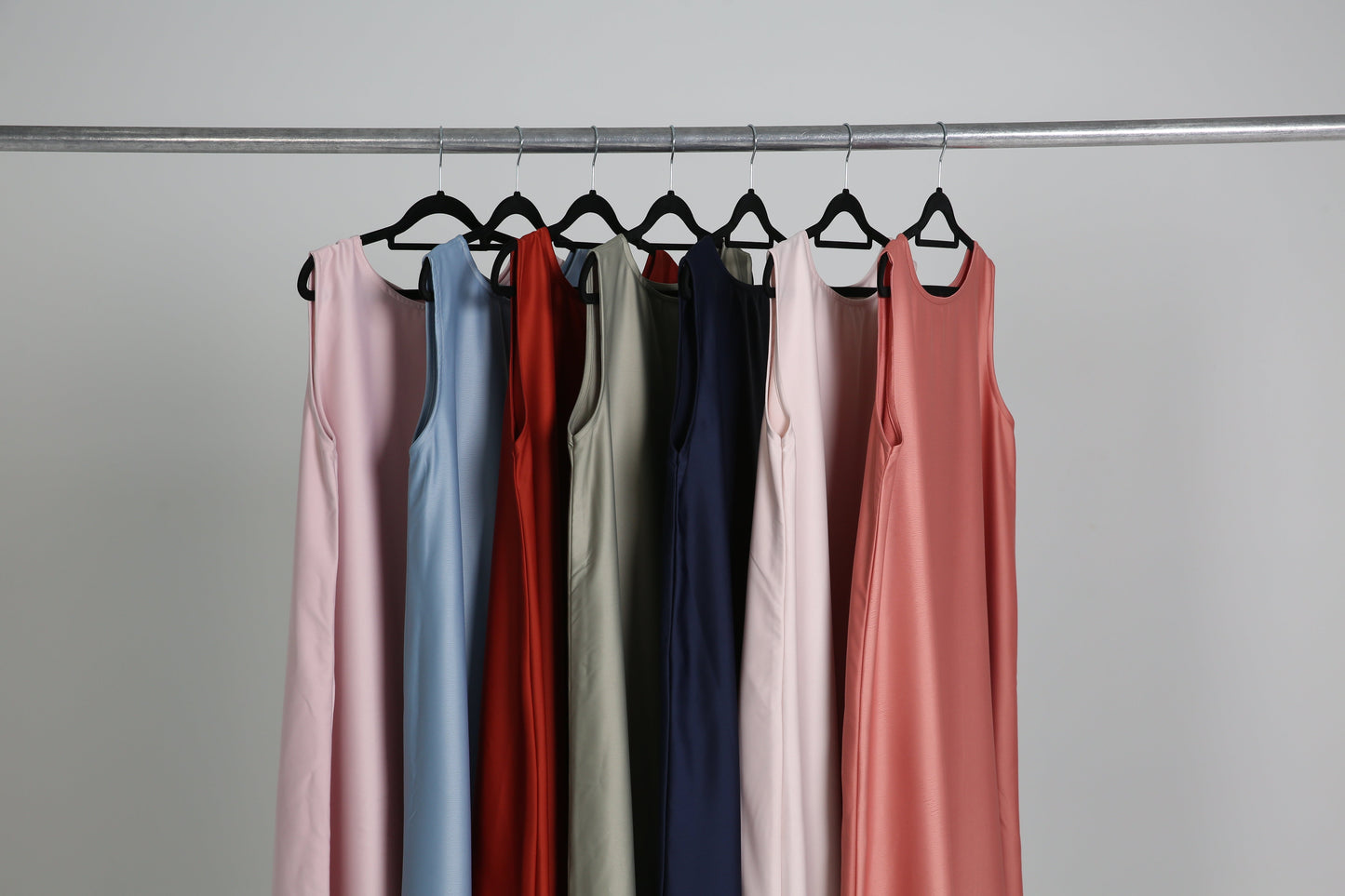 Set of 8 under abayas _A