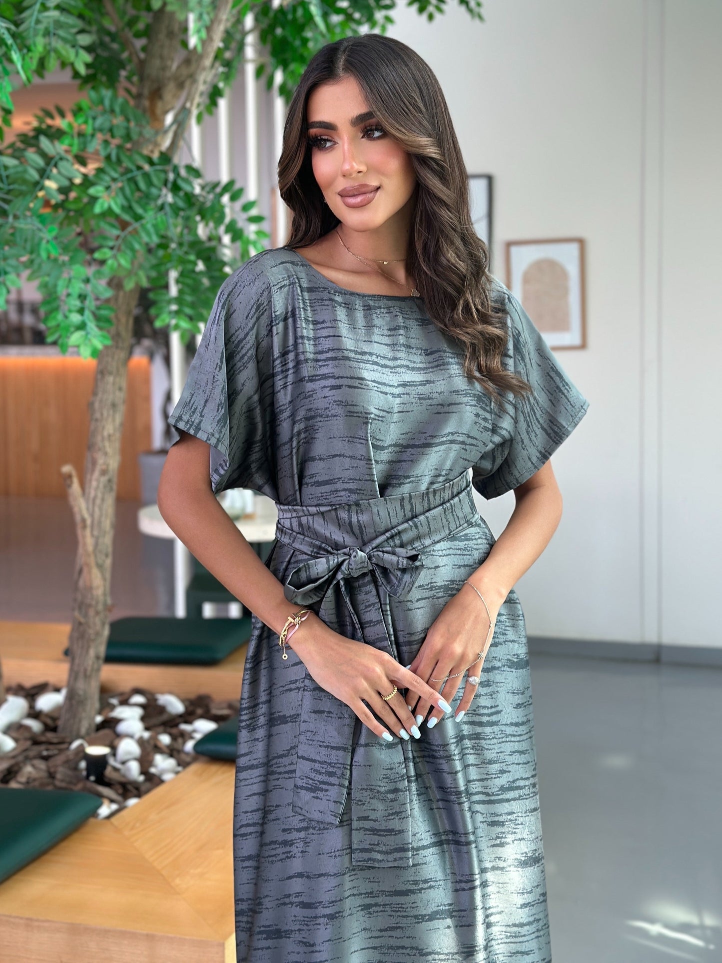A013-gray crepe silk dress