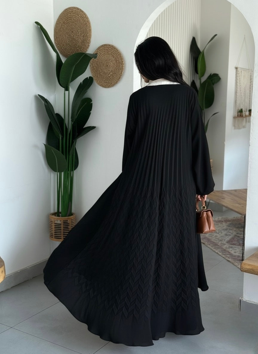 AT384 Black Pelate Abaya
