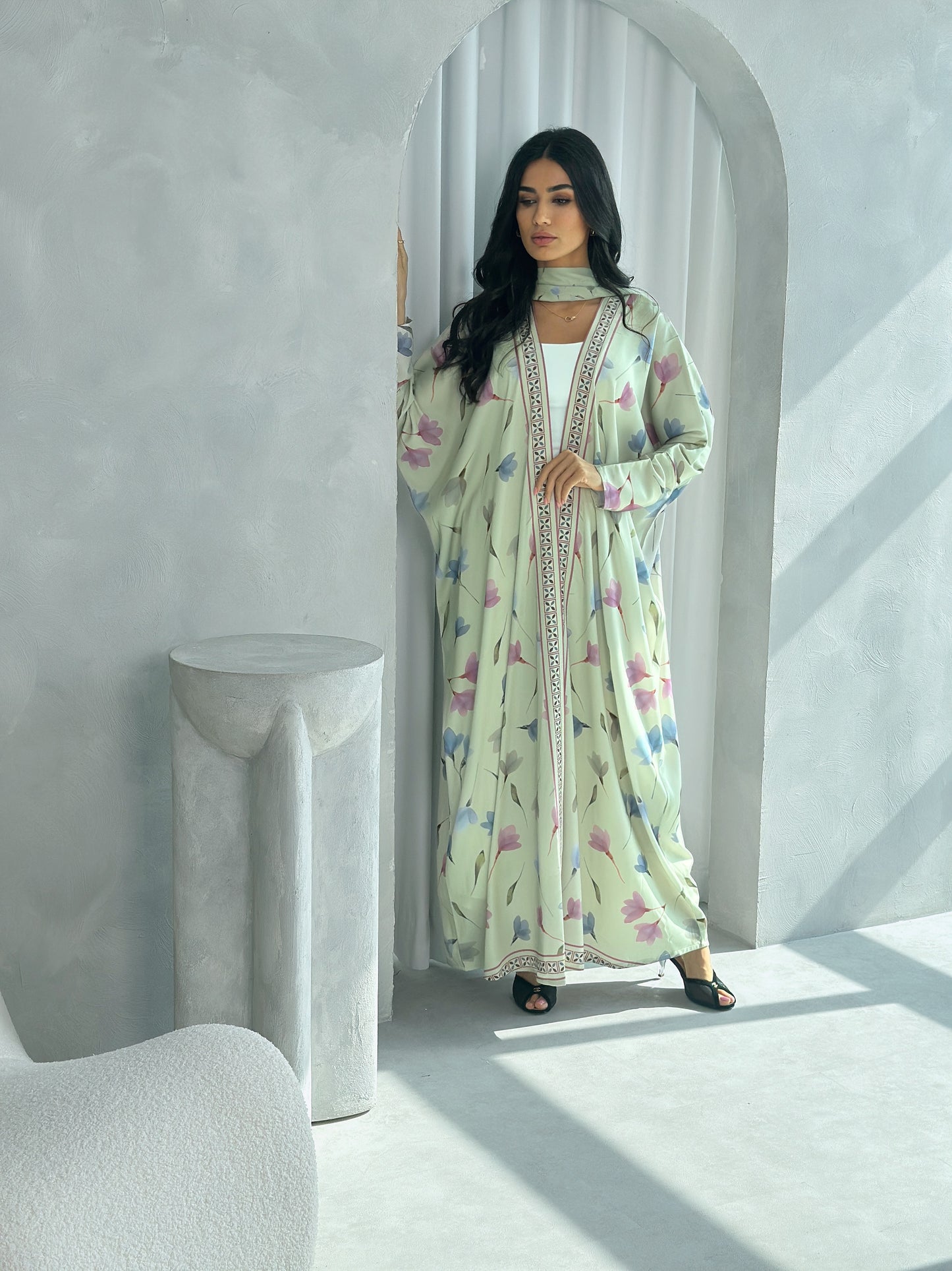 AT427 Print Abaya