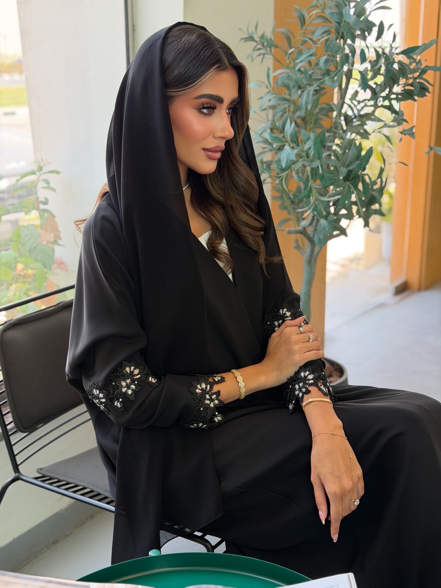 AT544 Half Bisht Black Abaya