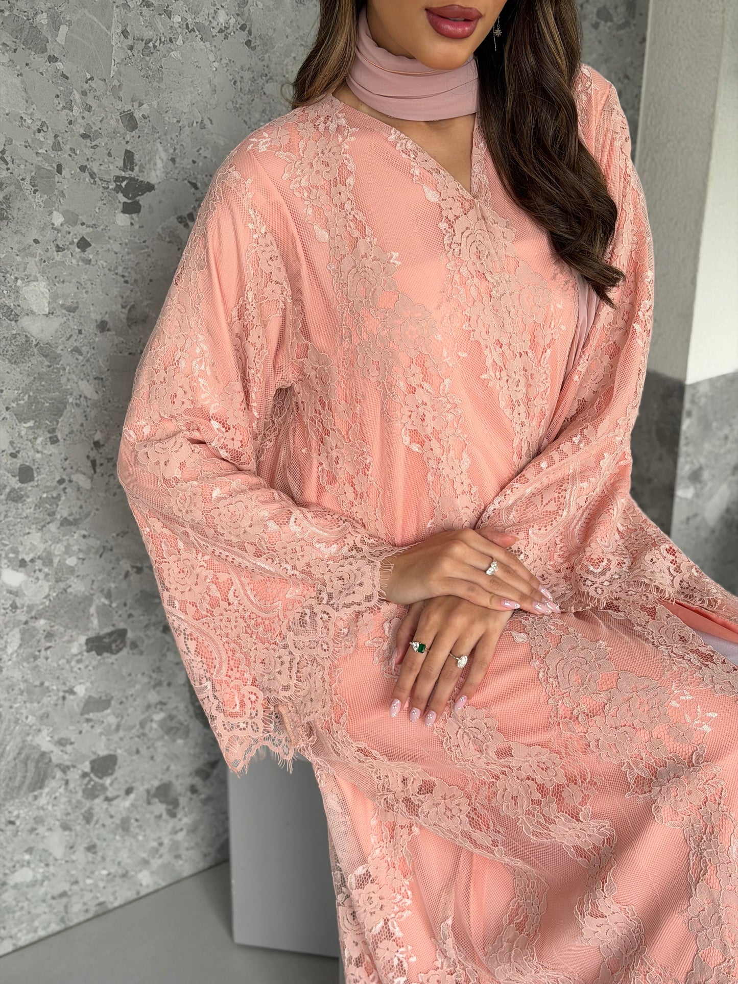 AT516 Lace peach abaya