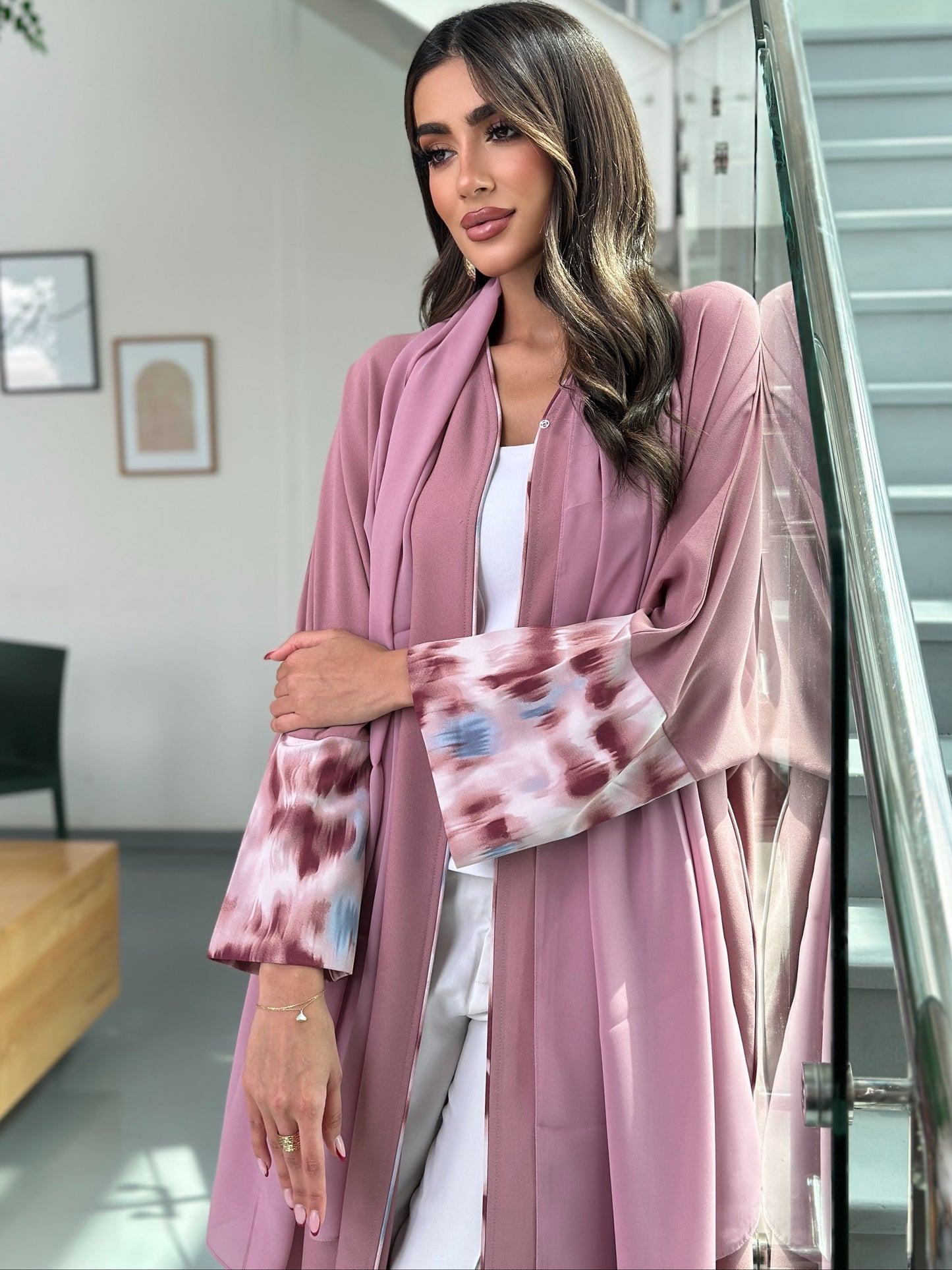 AT352 Abaya Bisht