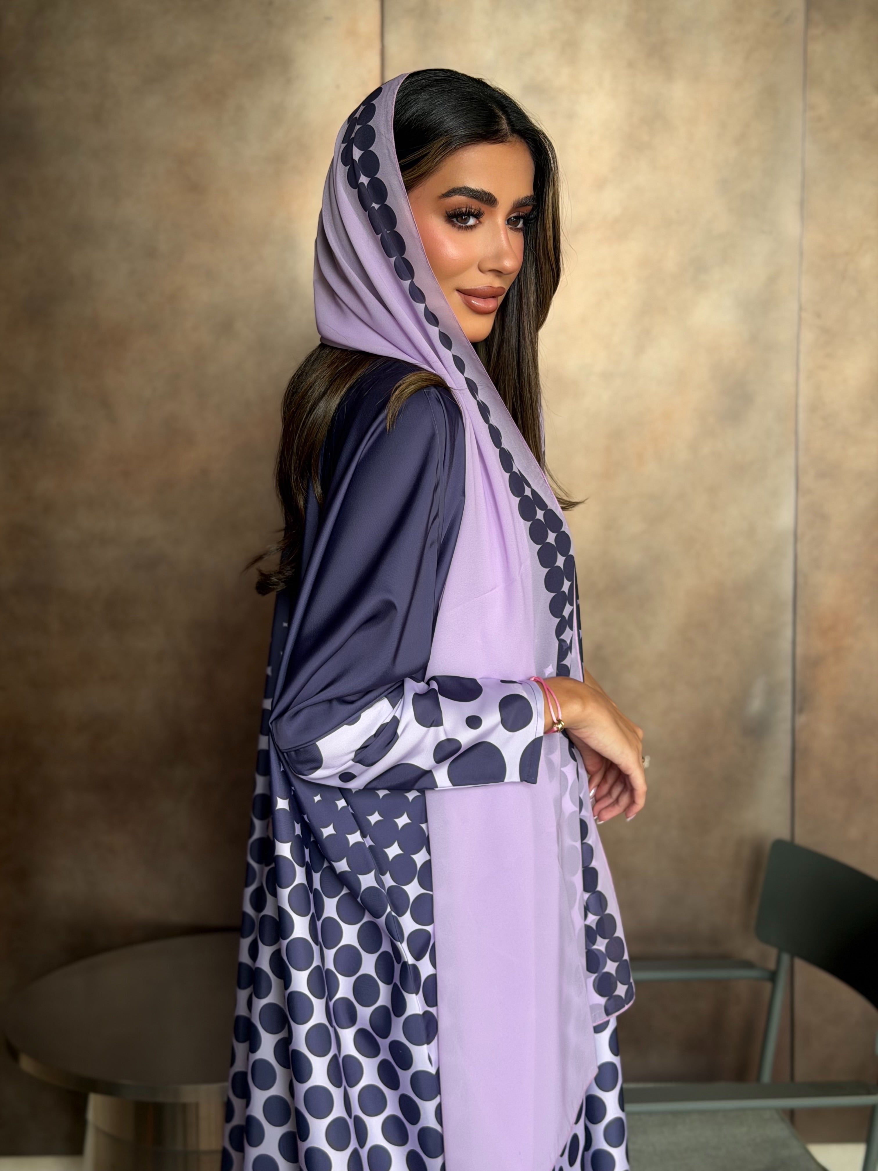 AT575 Polka print Bisht Abaya