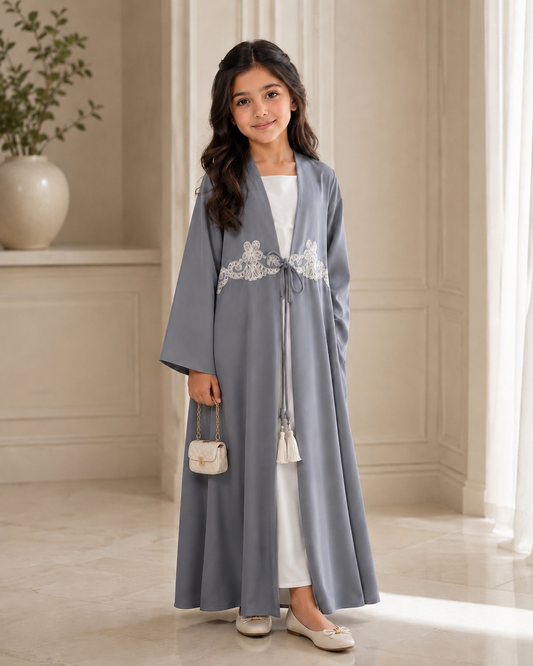 Kids 02 - A cut light crepe fabric .