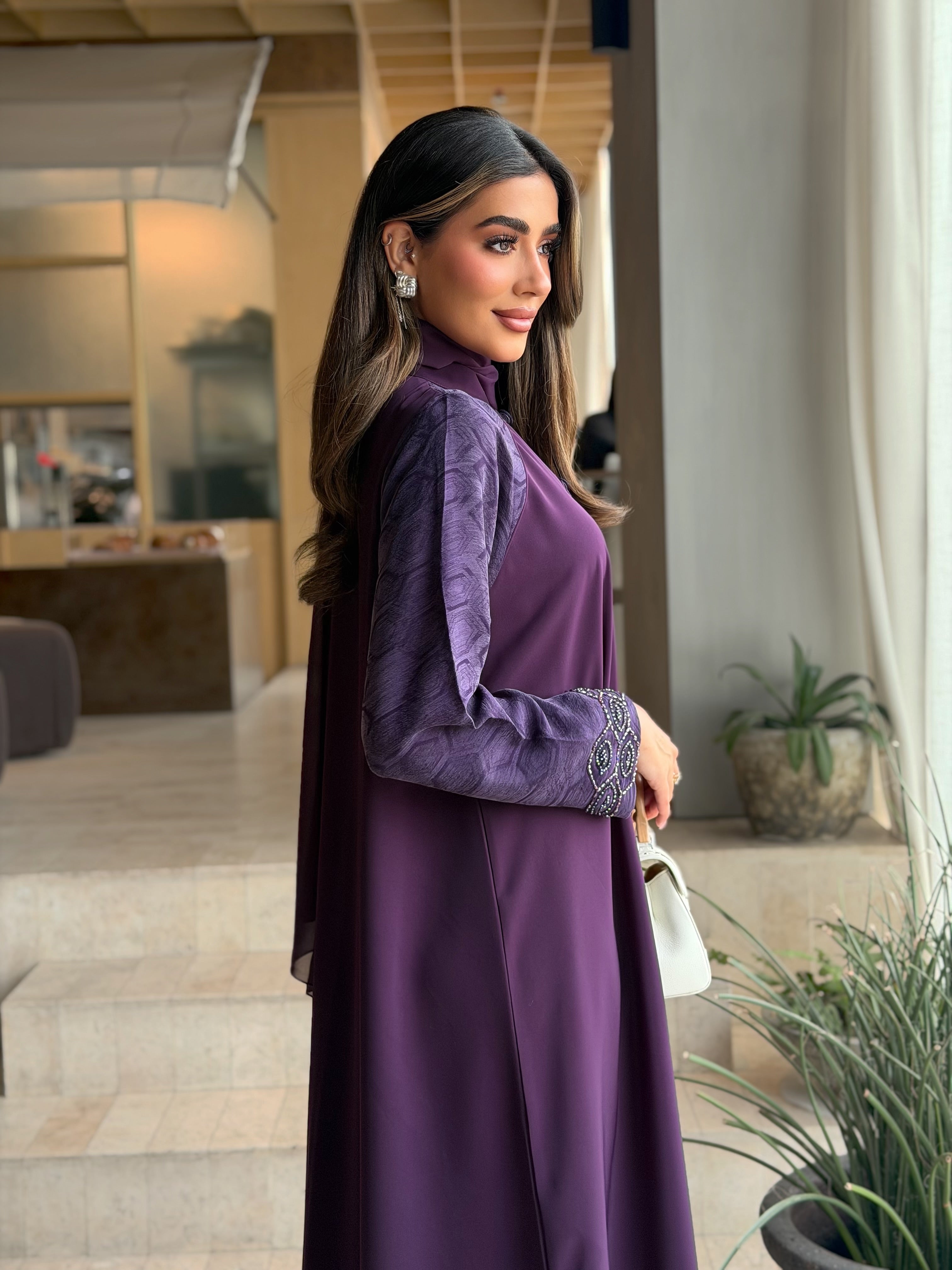 AT578 purple  Abaya