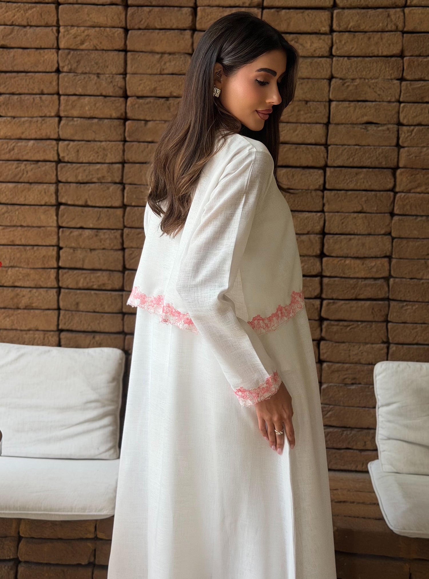 AT570 off white  Lenin Abaya