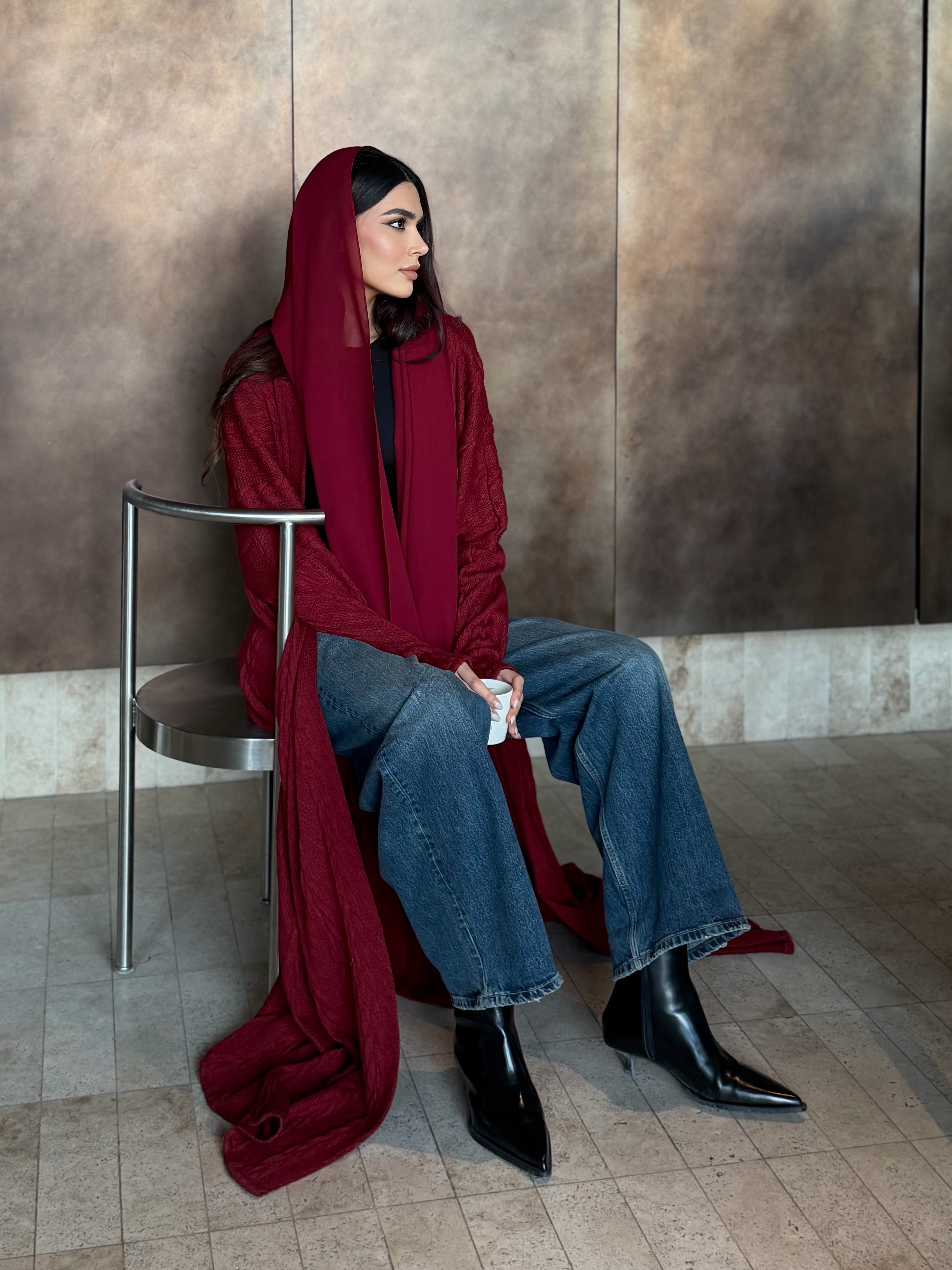 AT471 Winter Cherry Abaya