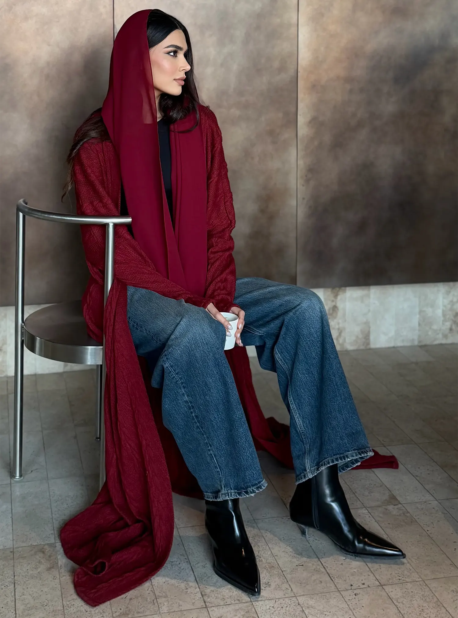 AT471 Winter Cherry Abaya