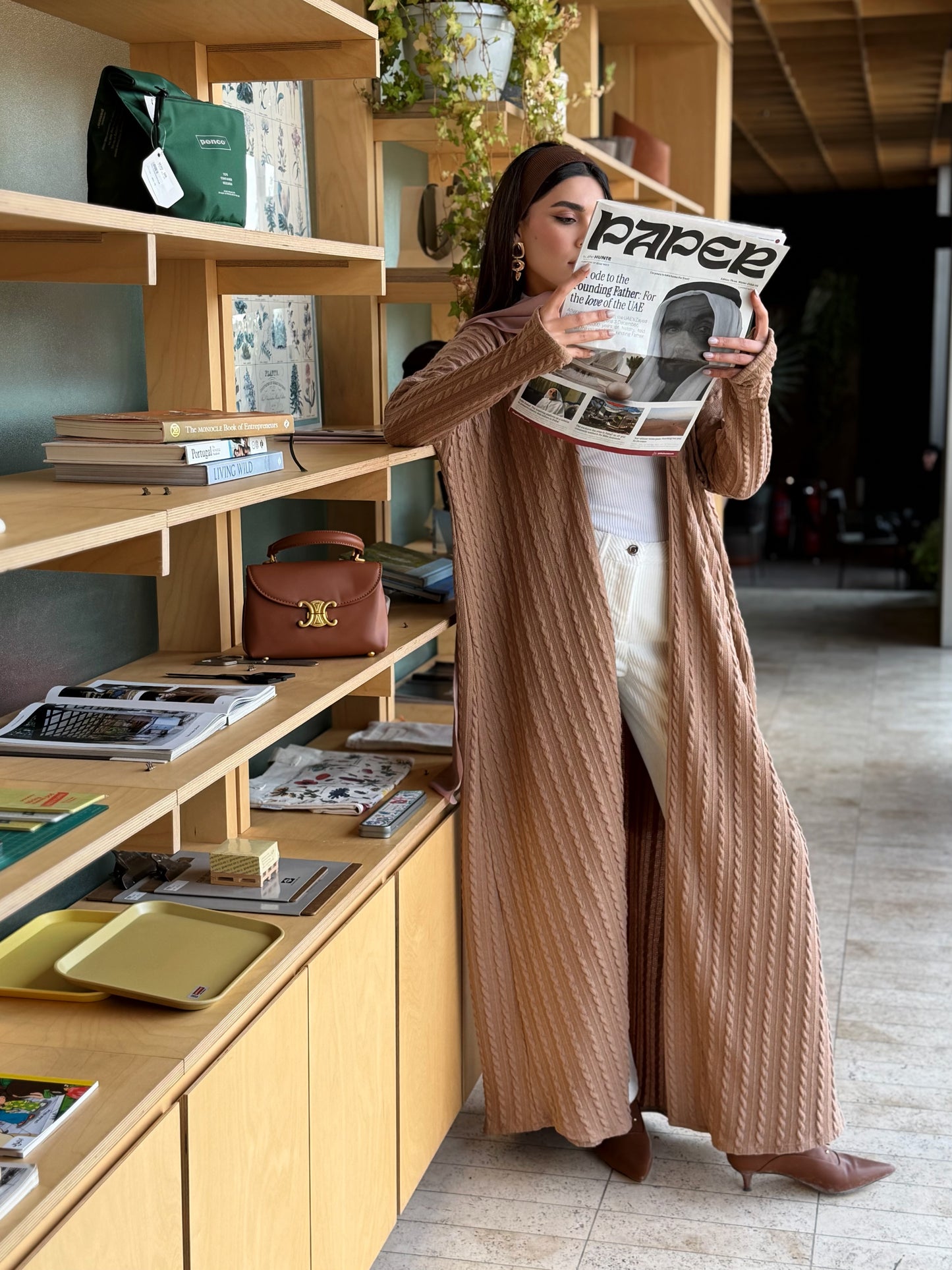 AT470 Winter Latte Abaya