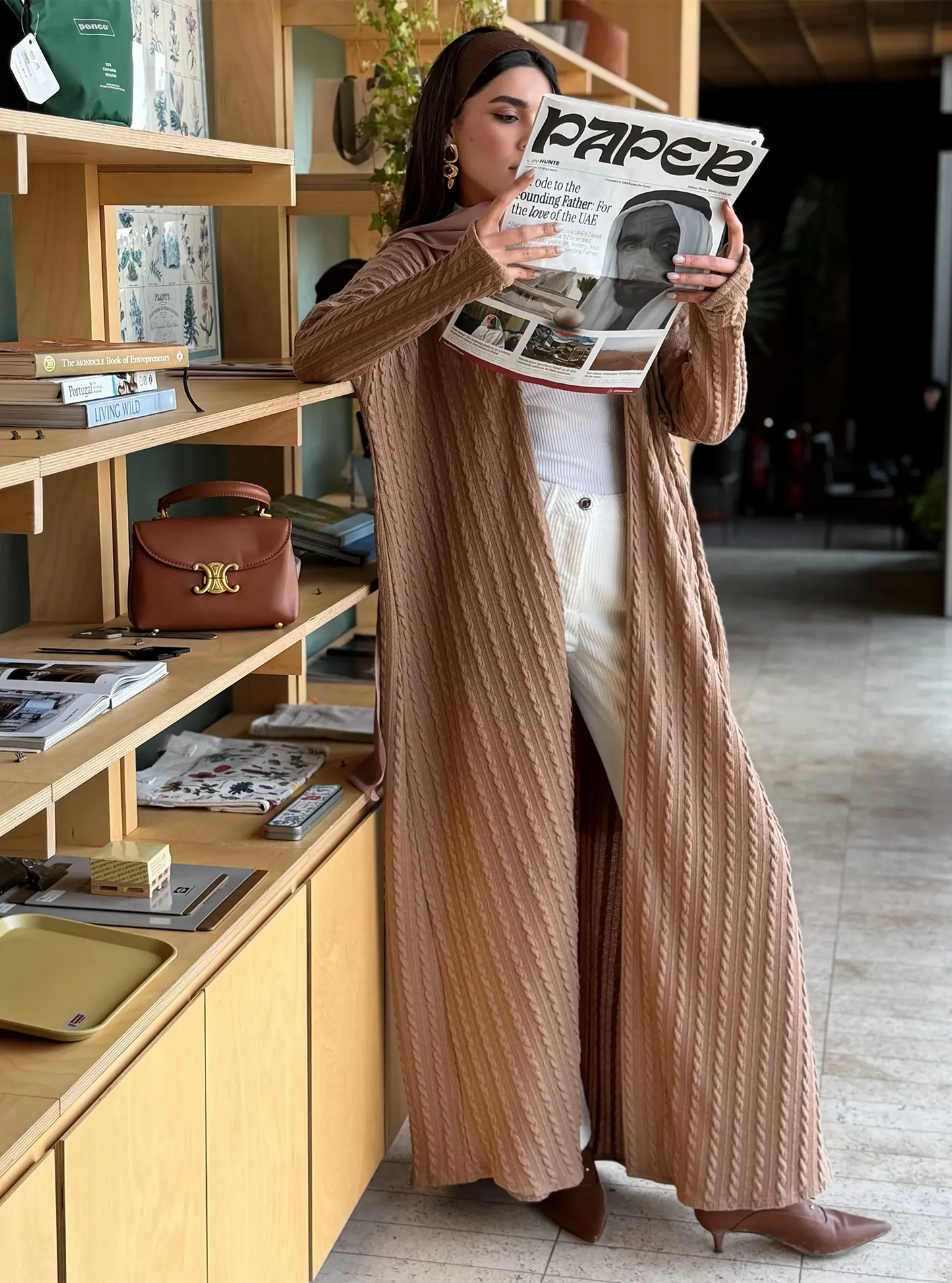 AT470 Winter Latte Abaya