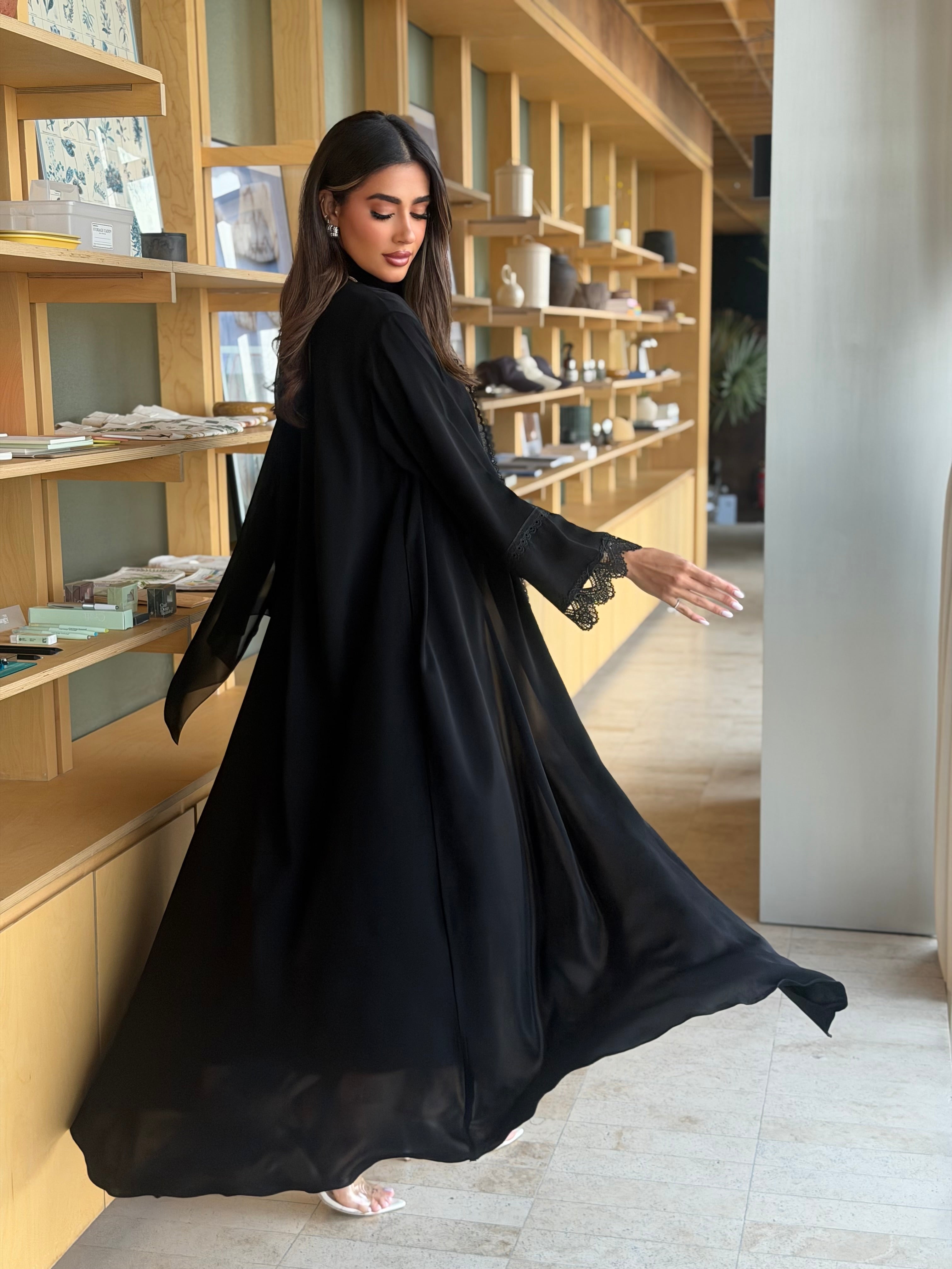 AT605 A_Cut Black Abaya