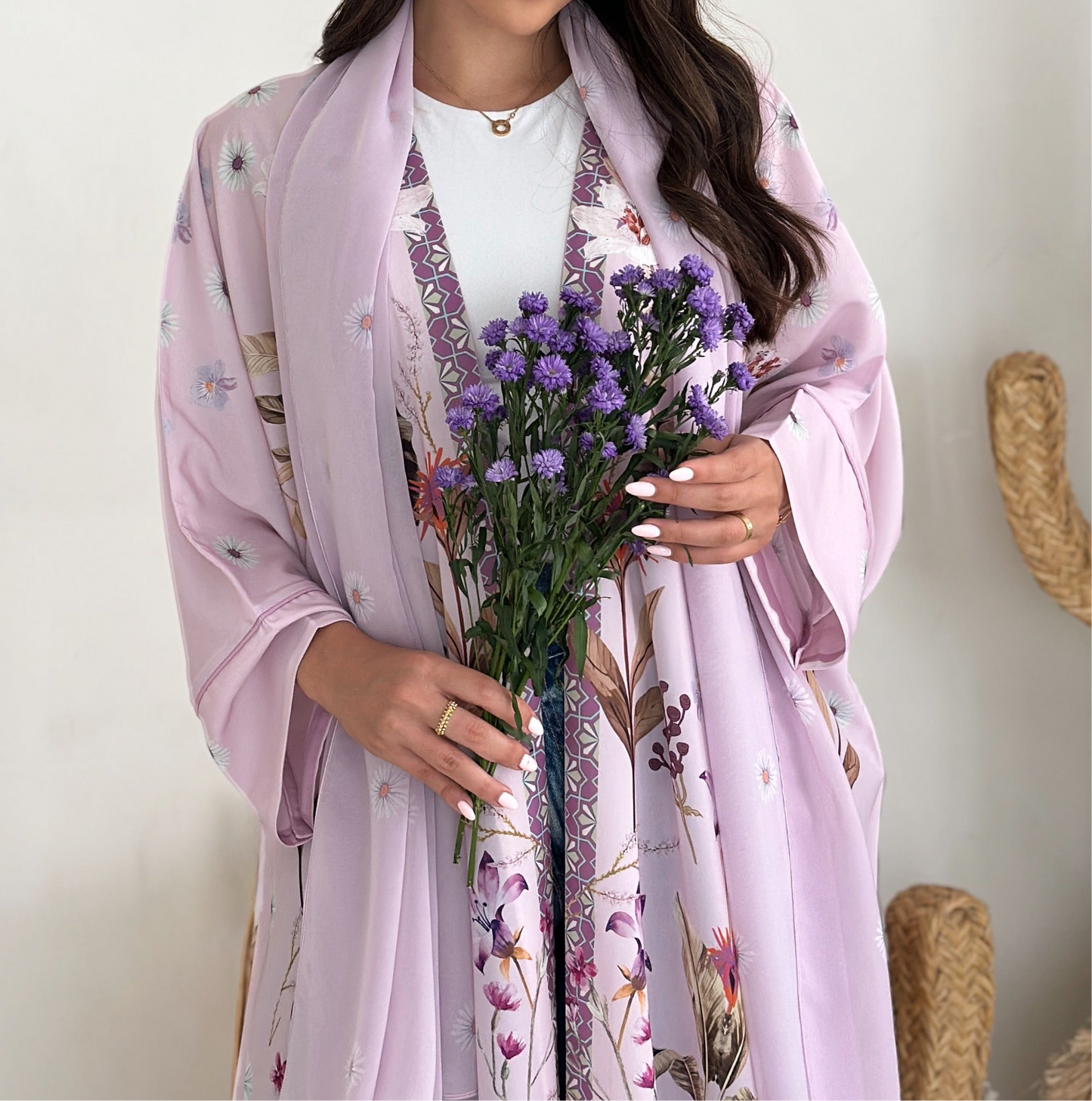 AT375 Abaya