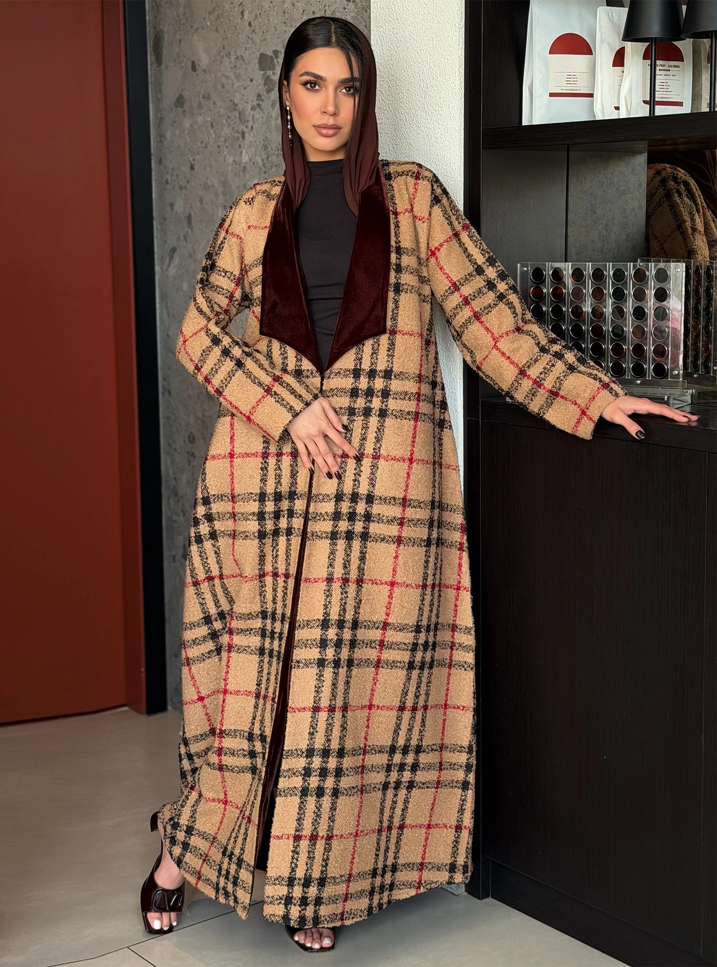 AT472 Winter Abaya