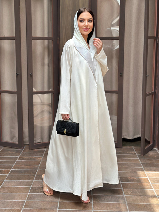 AT373 Abaya