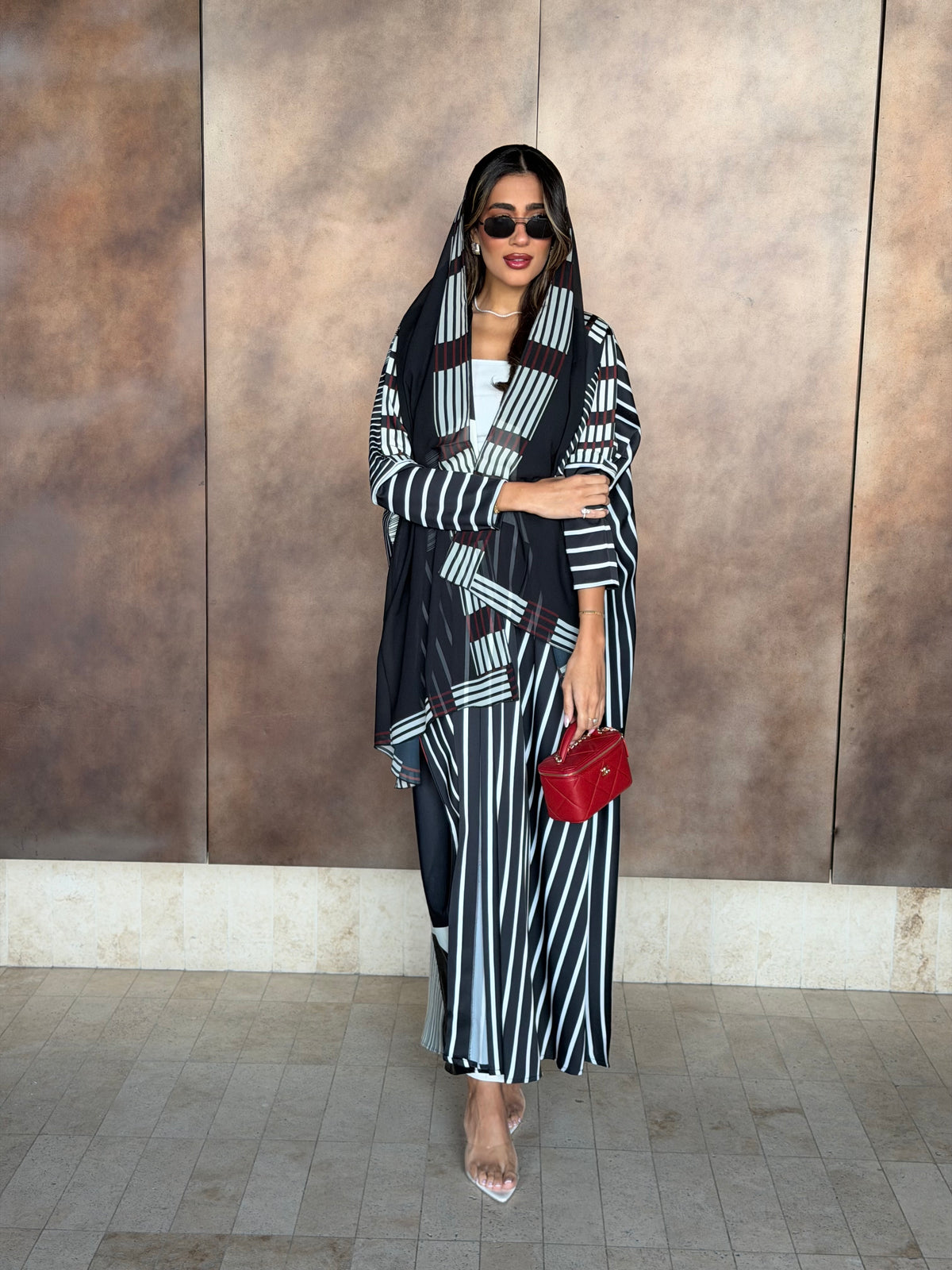 AT590 Black print Bisht Abaya