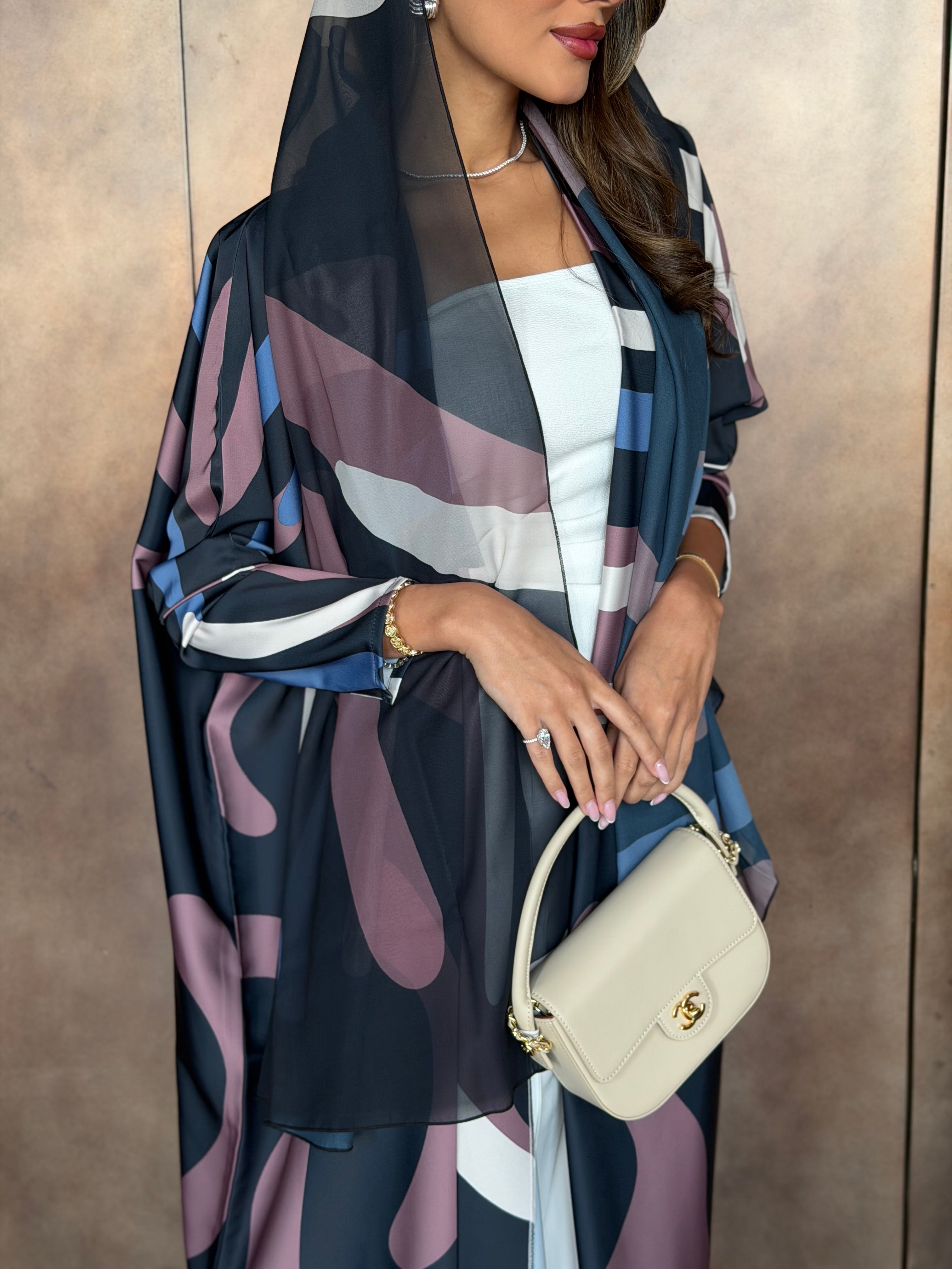 AT592 print Bisht Abaya