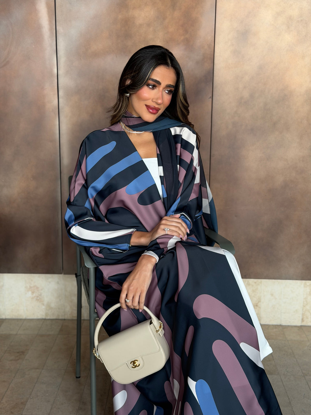 AT592 print Bisht Abaya