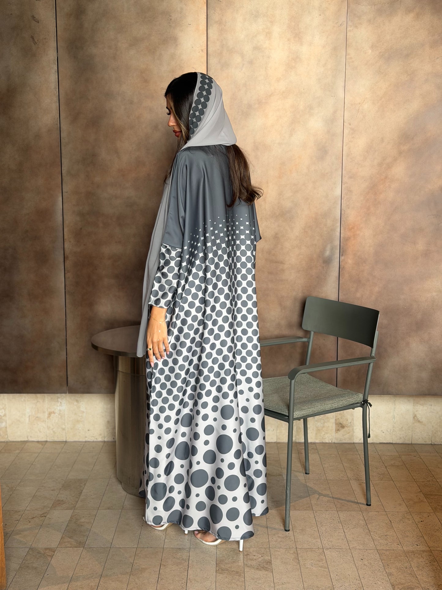 AT574 Polka print Bisht Abaya