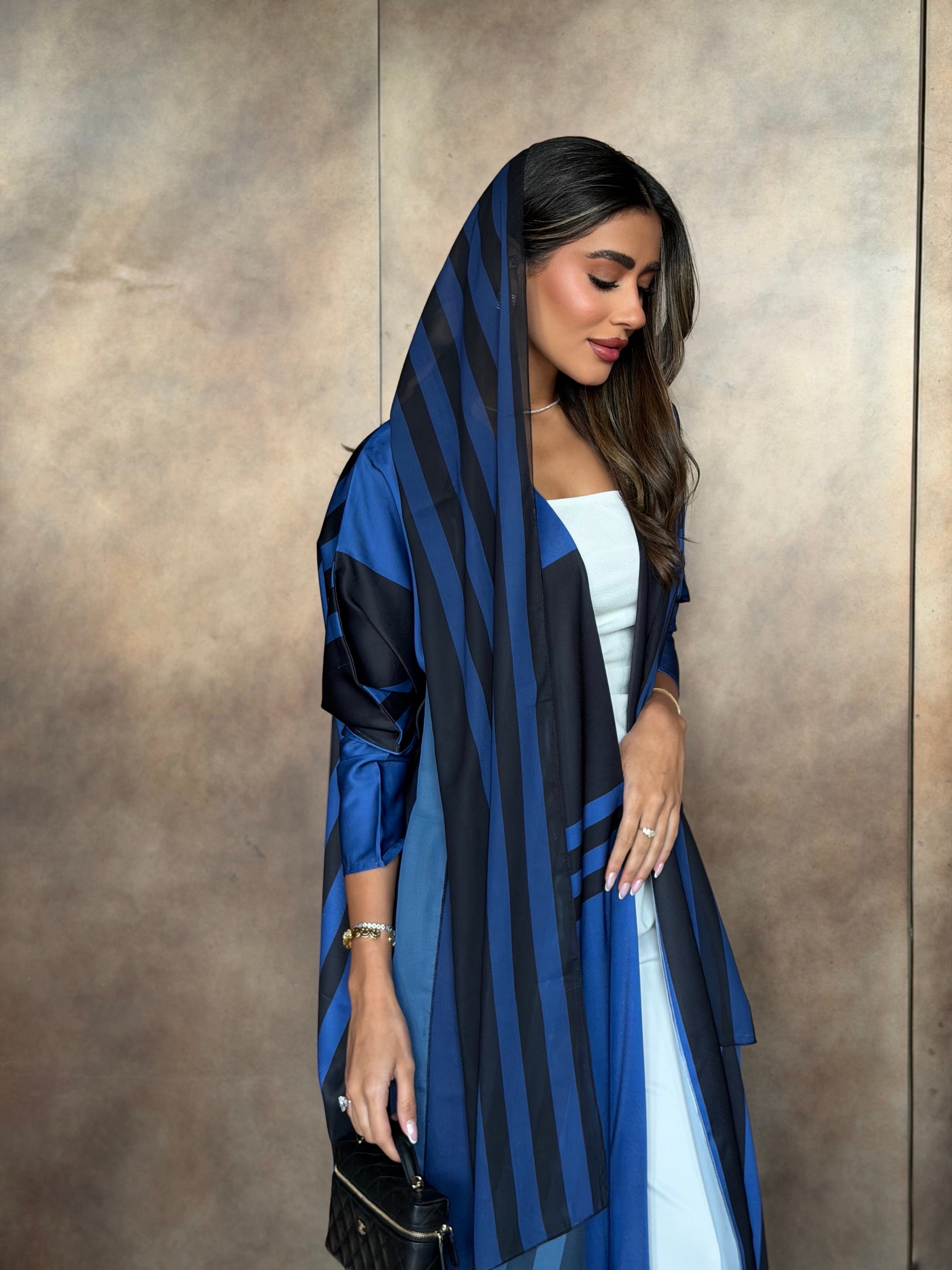 AT585 Blue print Bisht Abaya