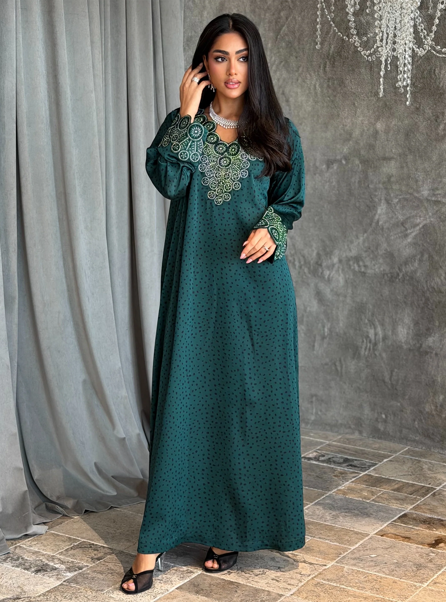 GH052 Dote
