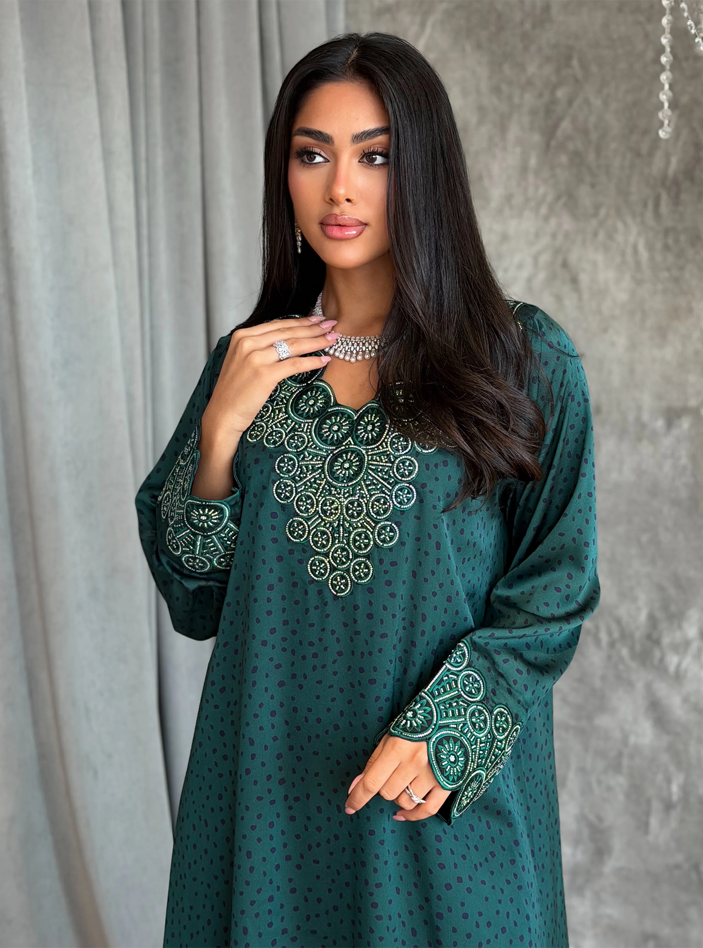 GH052 Dote