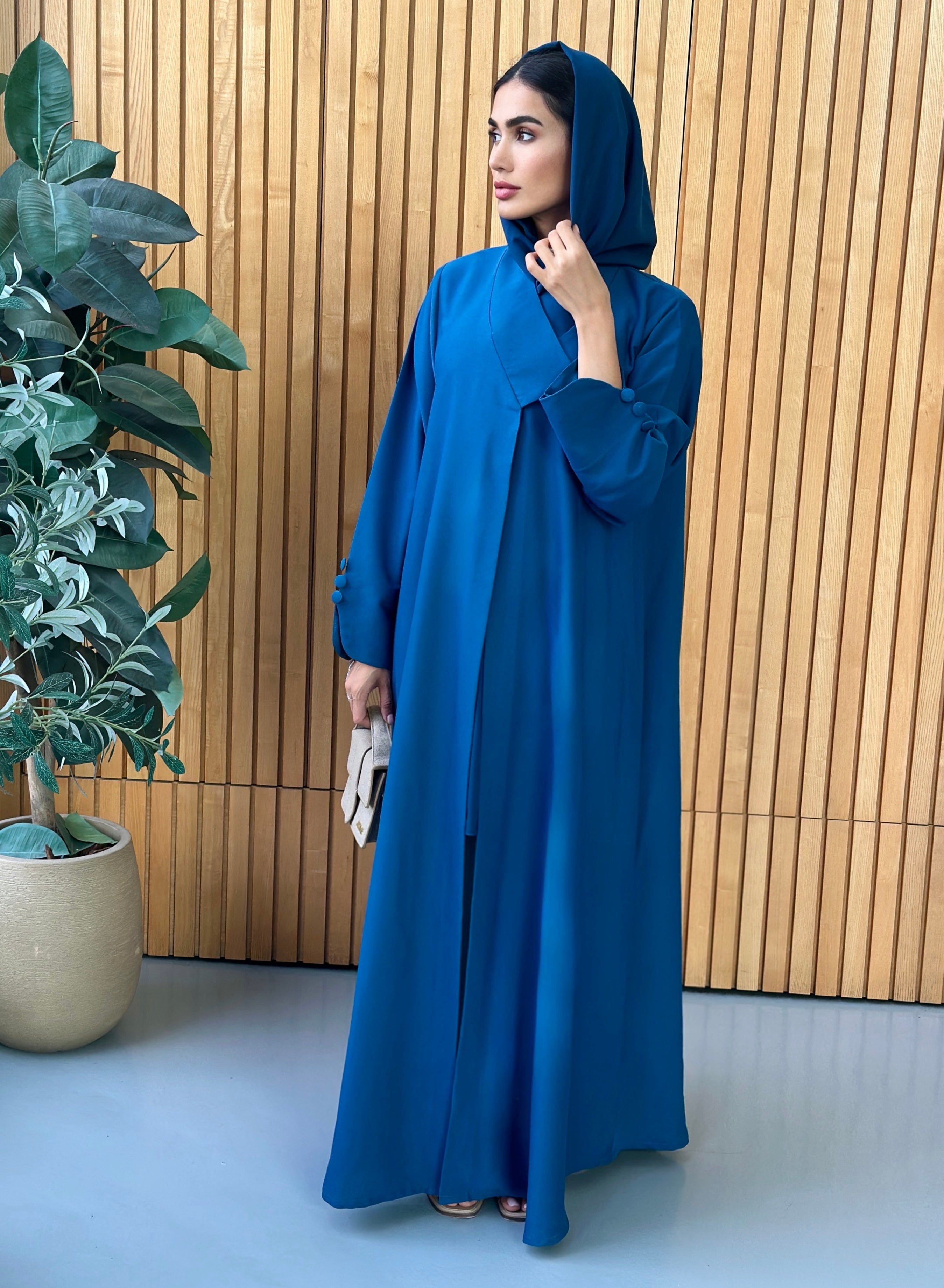 AT385 Teal Abaya