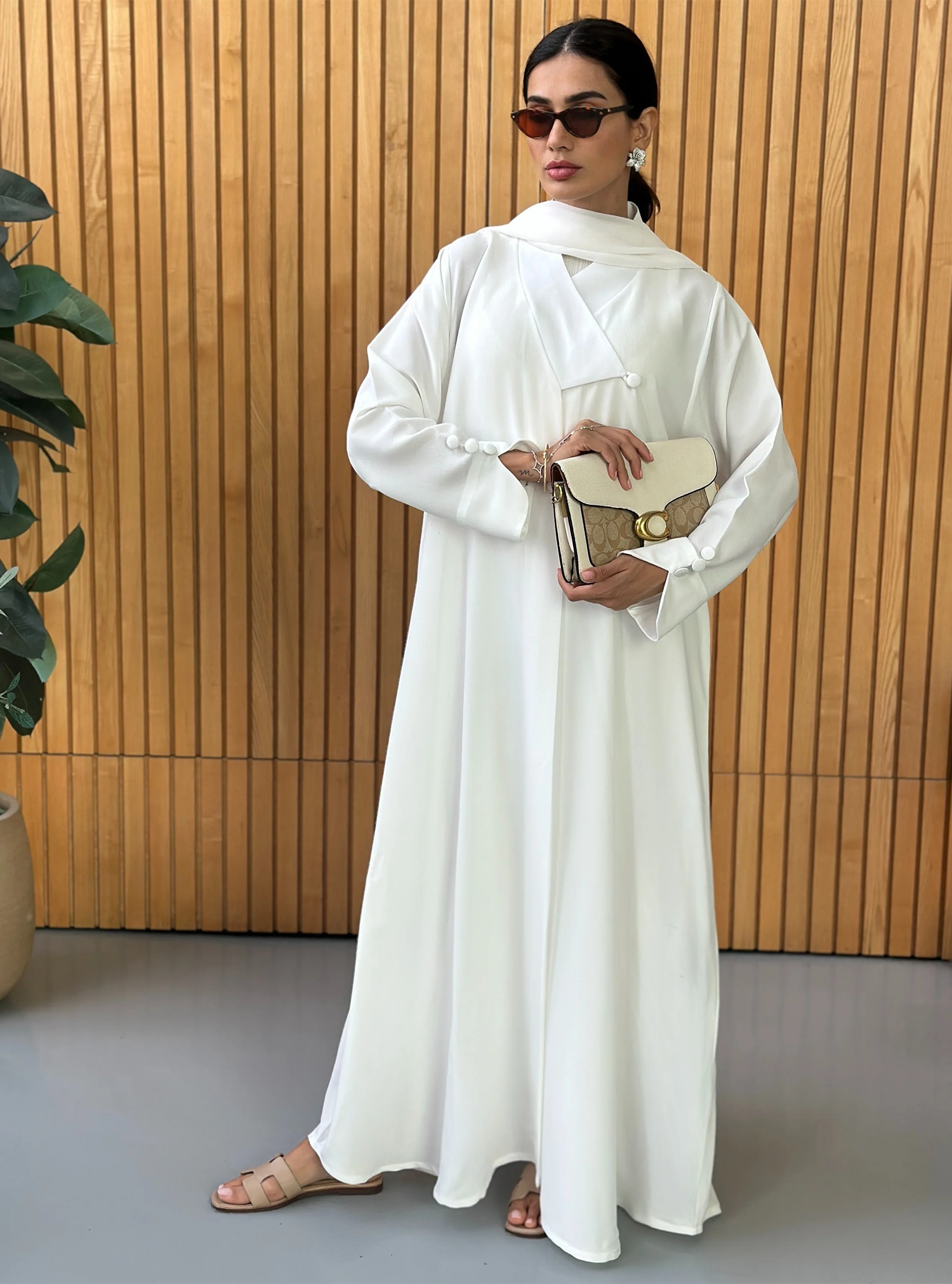 AT386 OffWhite  Abaya