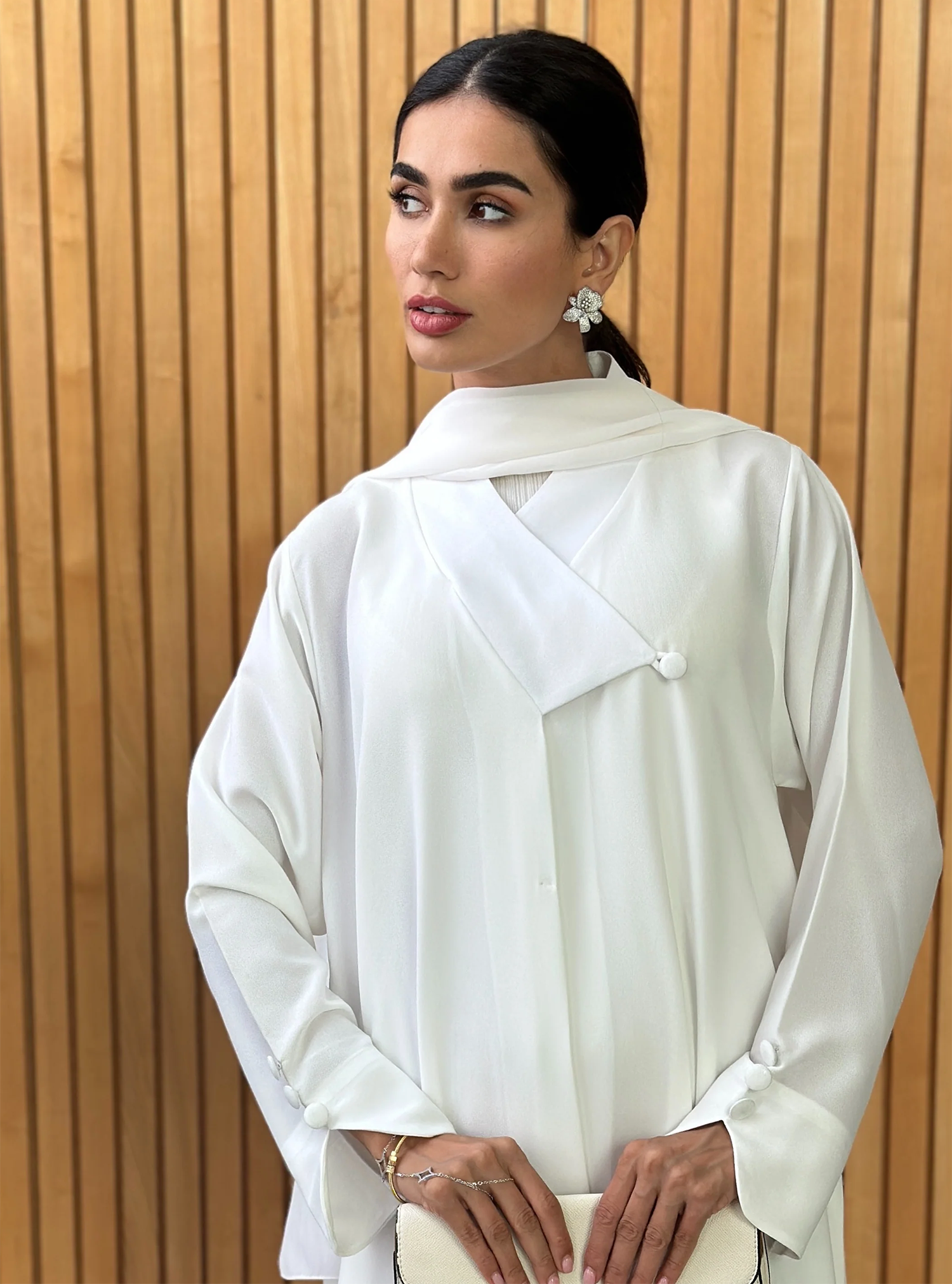 AT386 OffWhite  Abaya