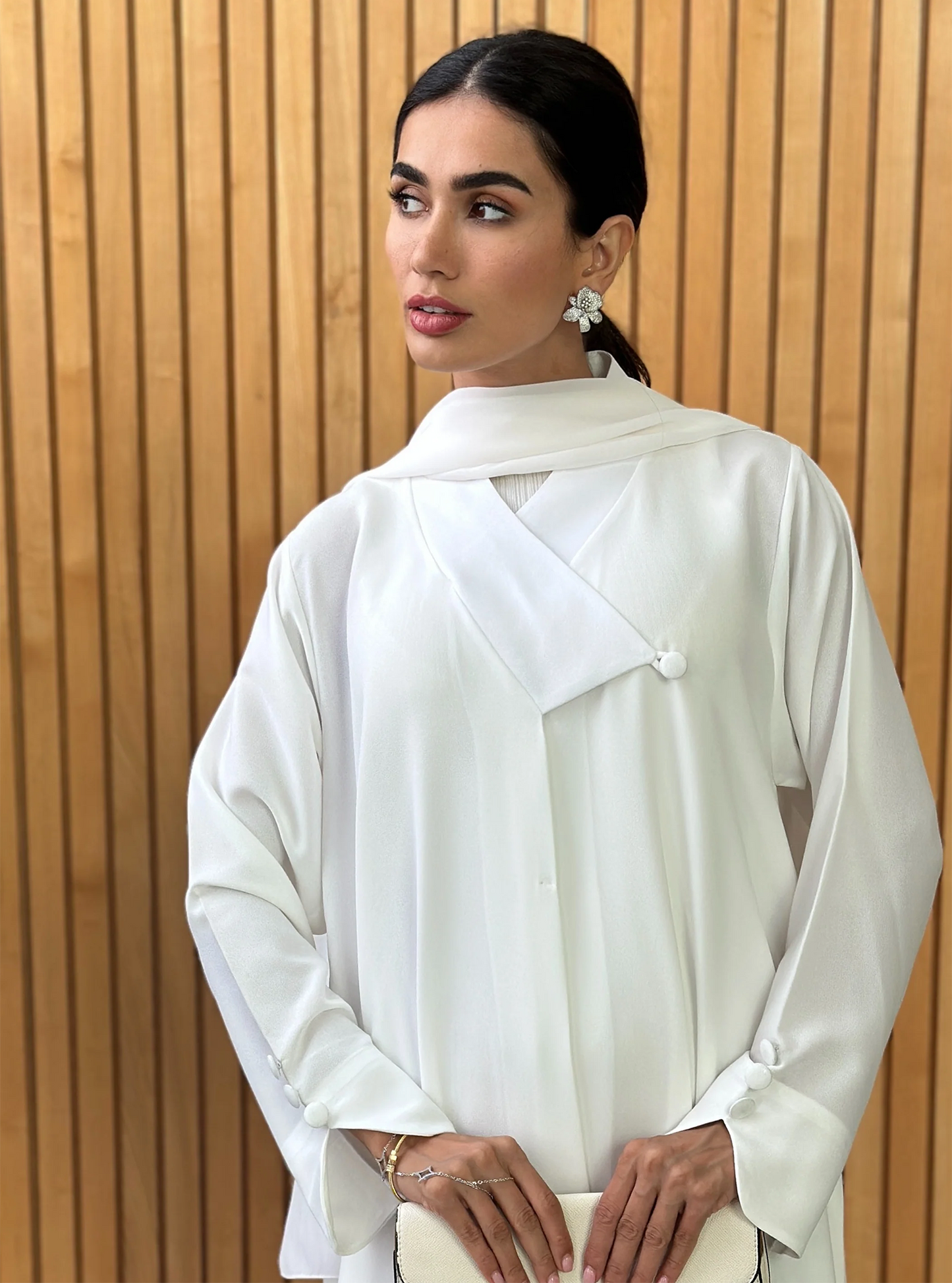 AT386 OffWhite  Abaya