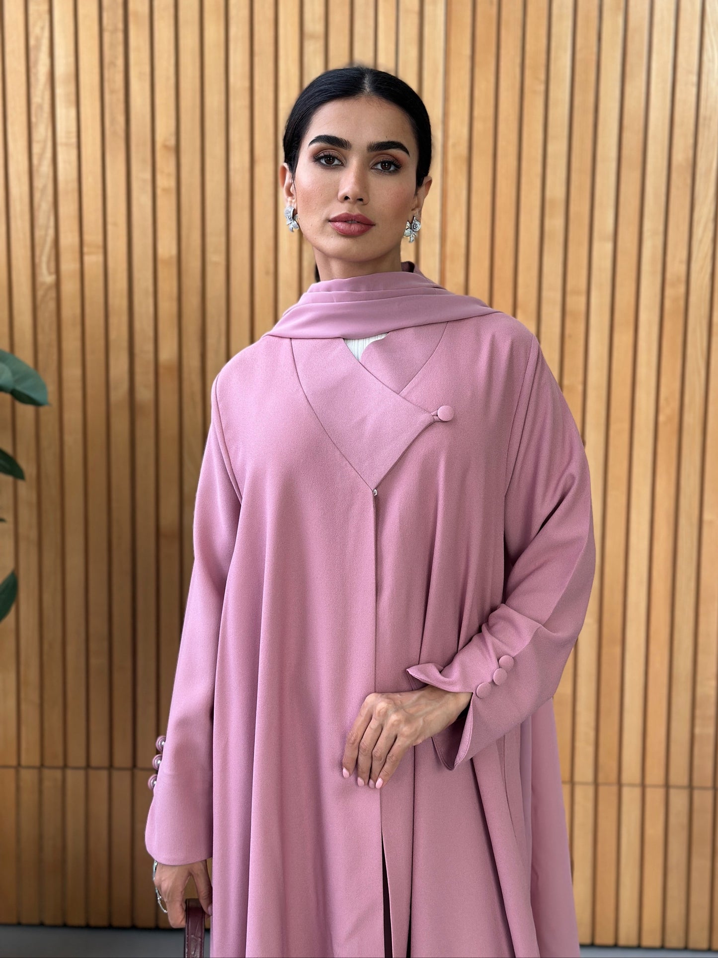 AT388 Pink Abaya