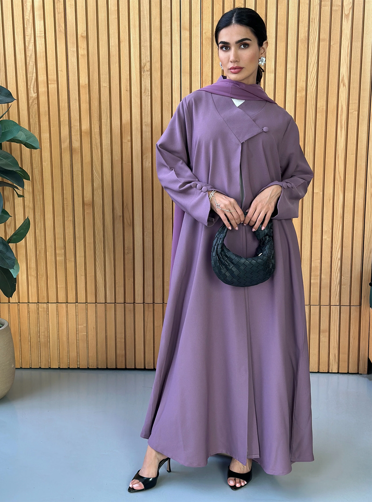 AT391 purple Abaya