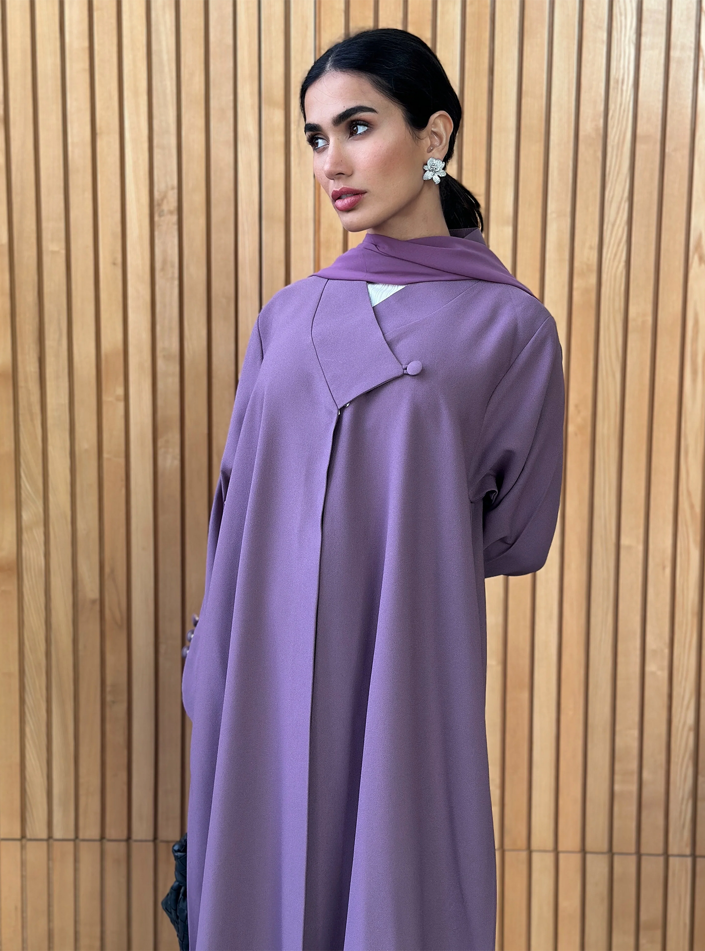 AT391 purple Abaya