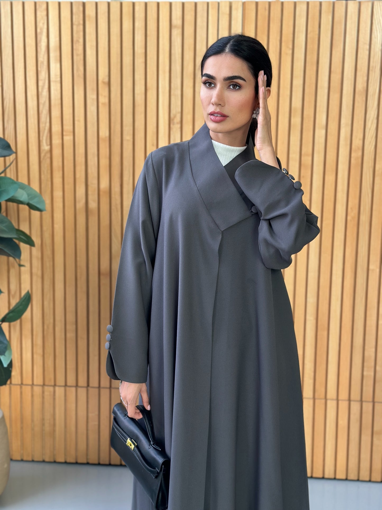 AT390 Gray Abaya