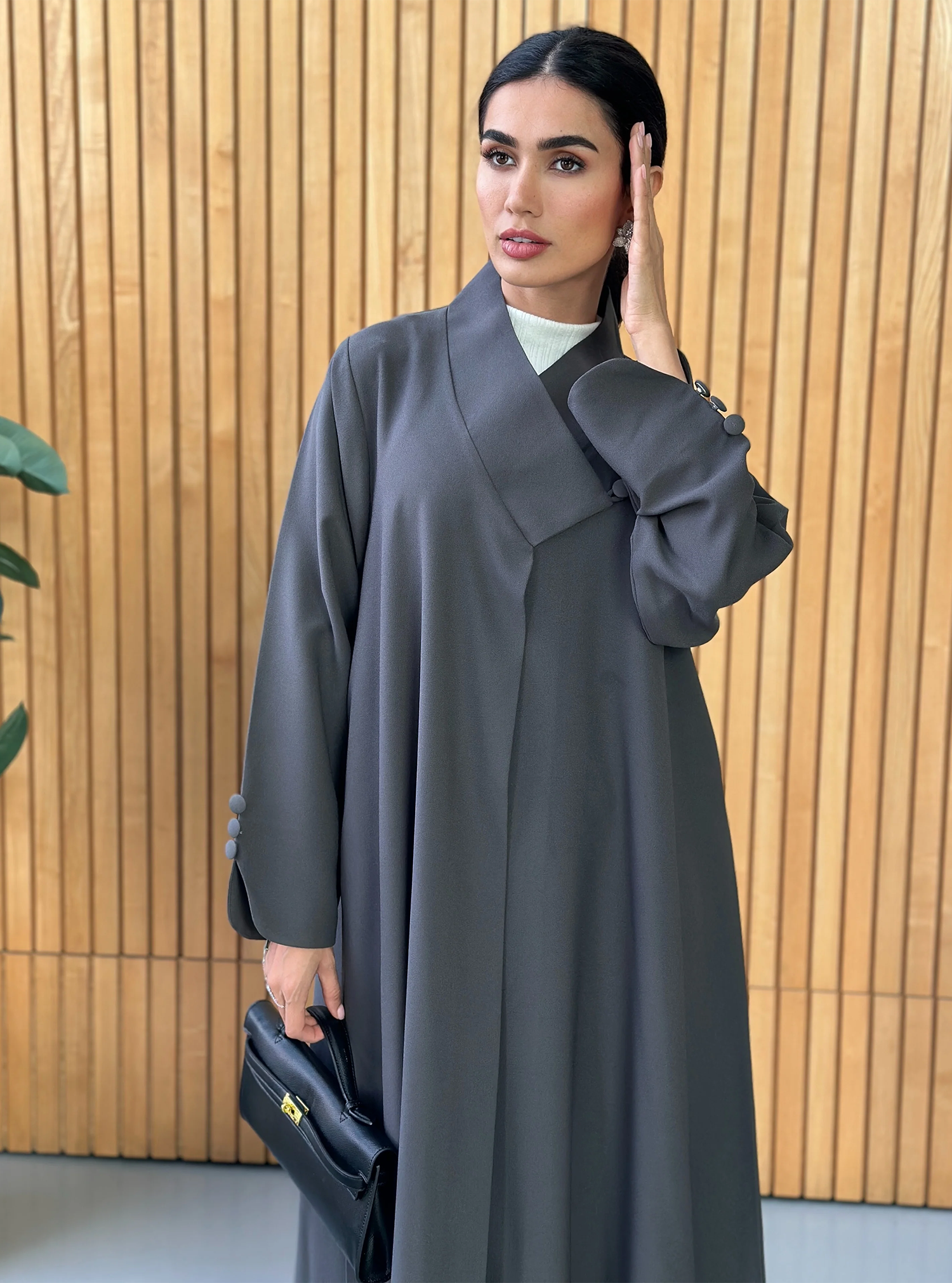 AT390 Gray Abaya