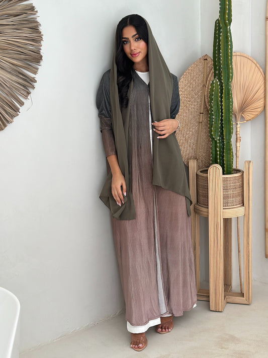 AT418 Ombre Abaya