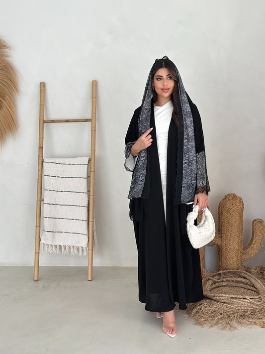 AT413 Lace Black Abaya