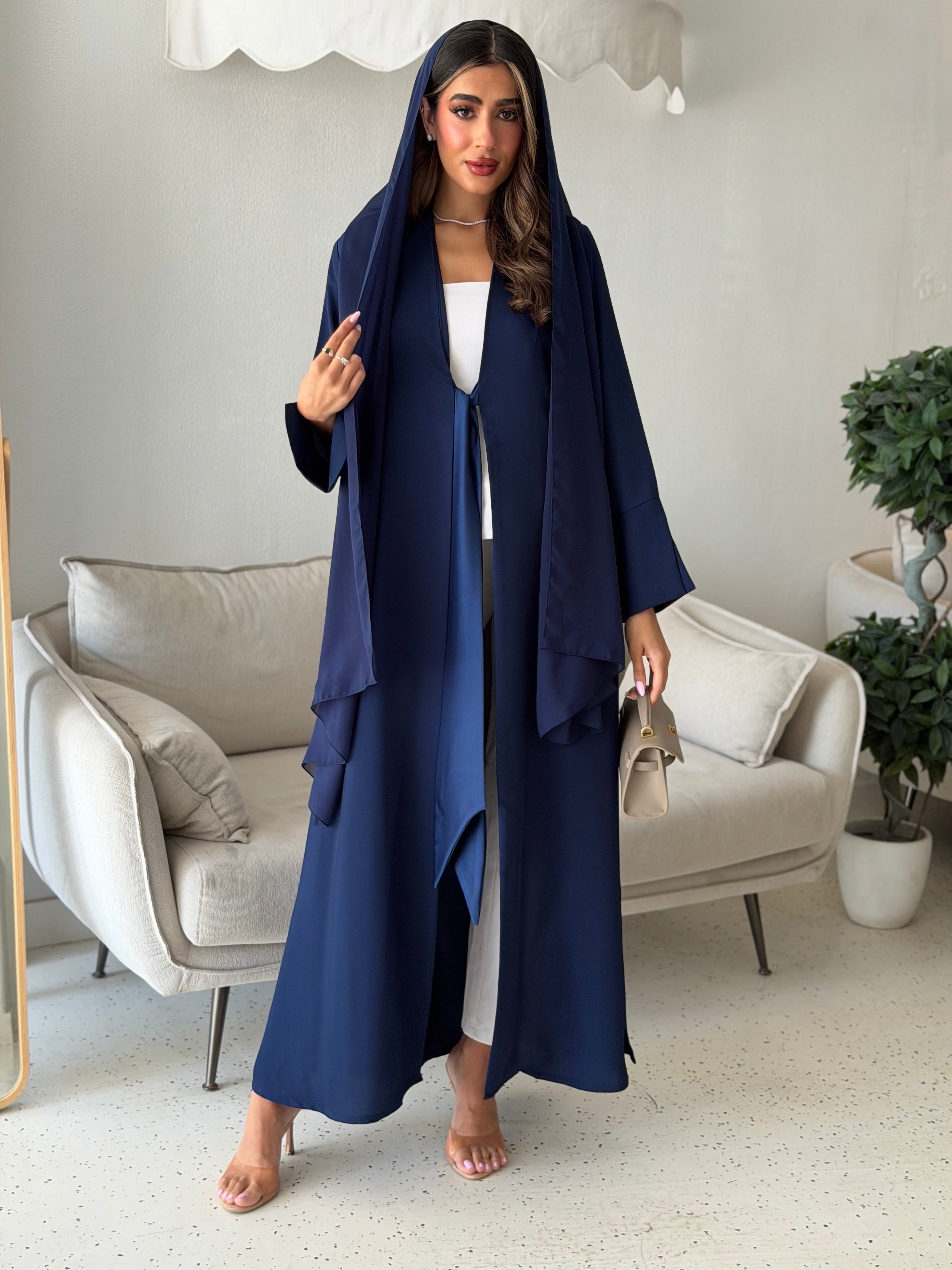 AT522  Navy Abaya