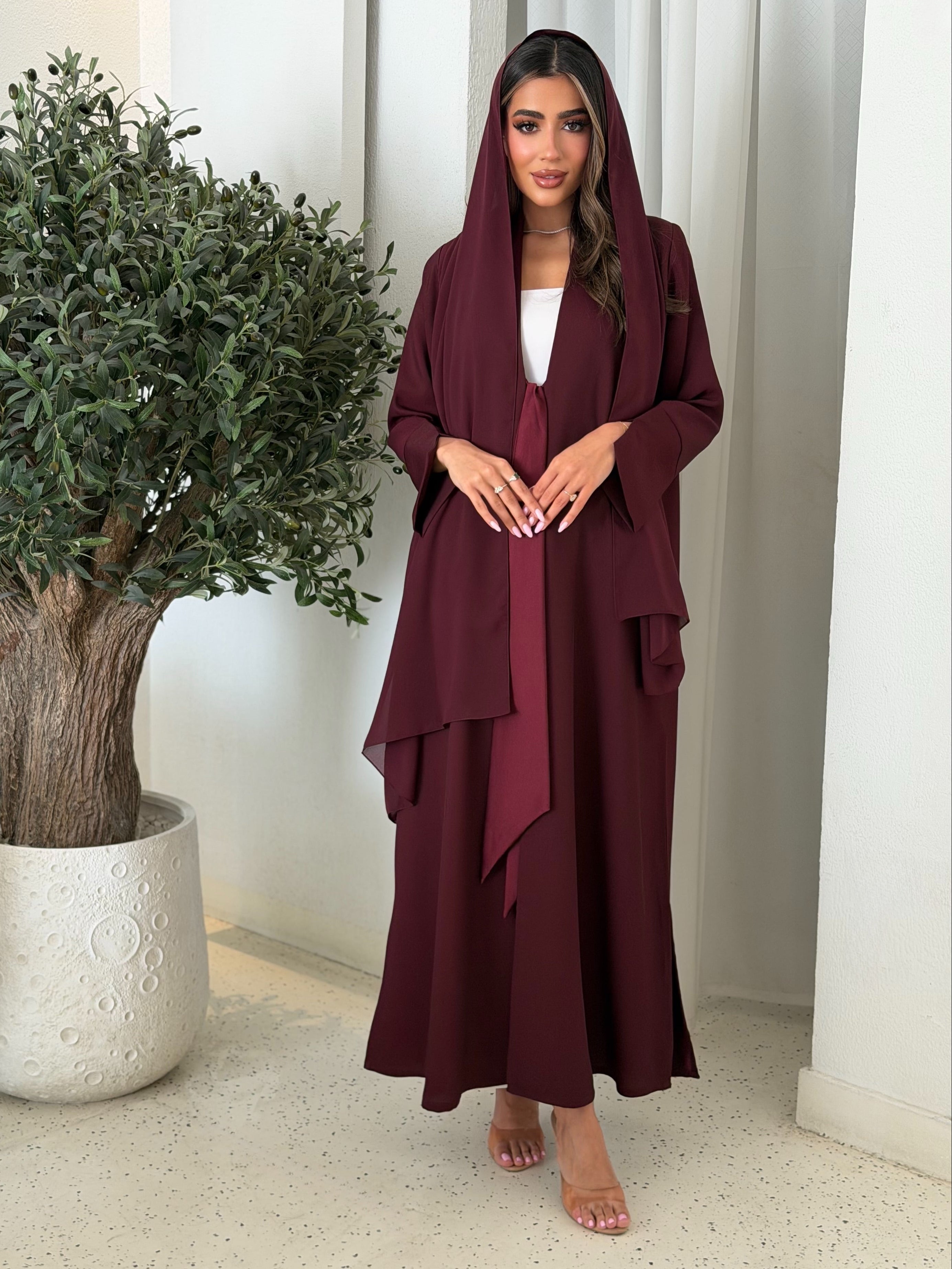 AT520 Maroon Abaya