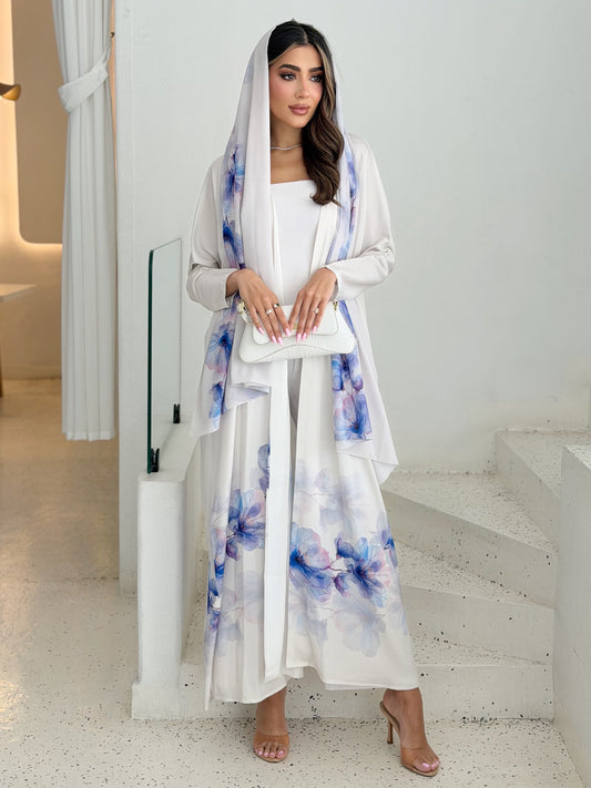 AT524 print Bisht Abaya