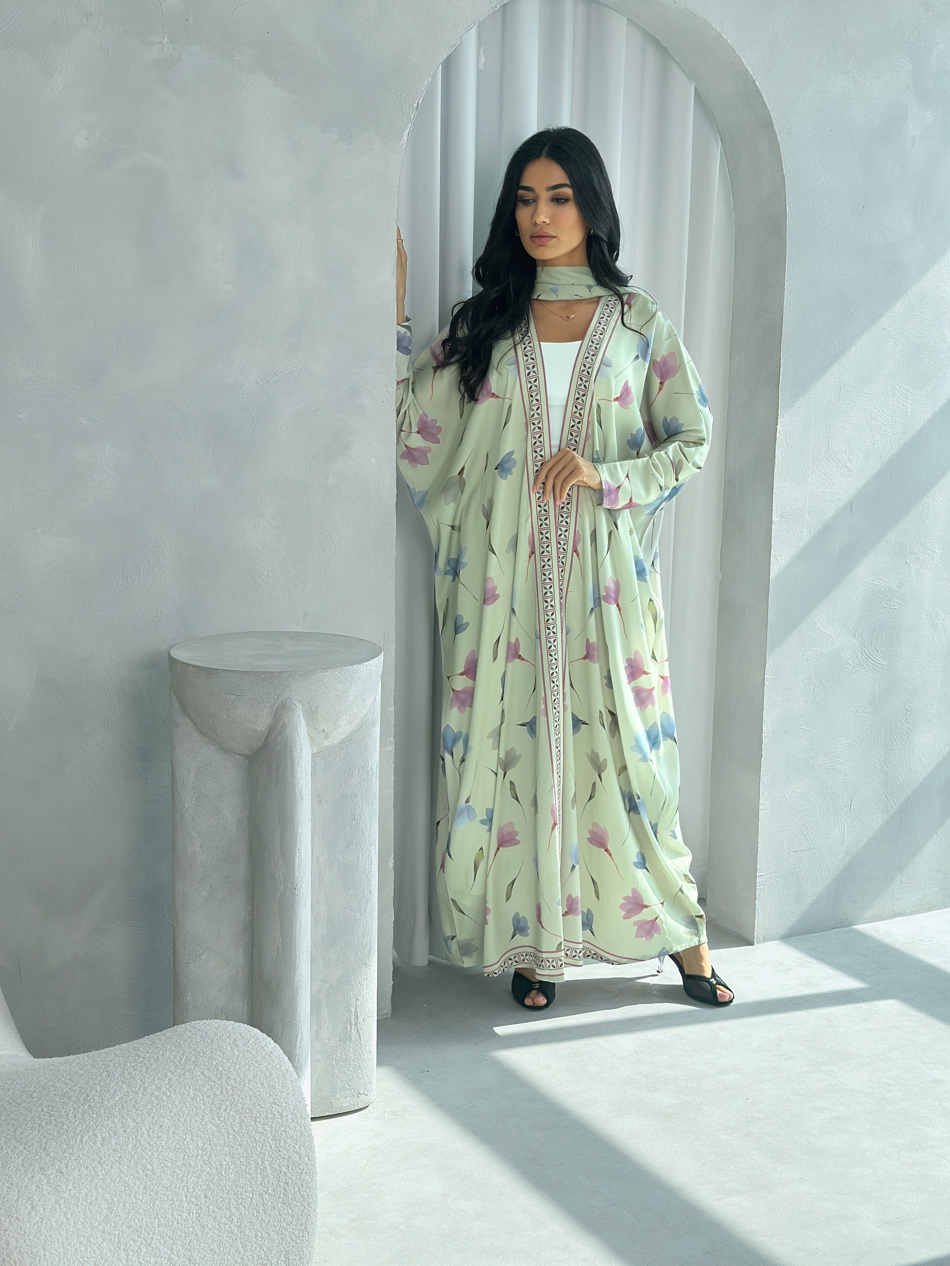 AT427 Print Abaya