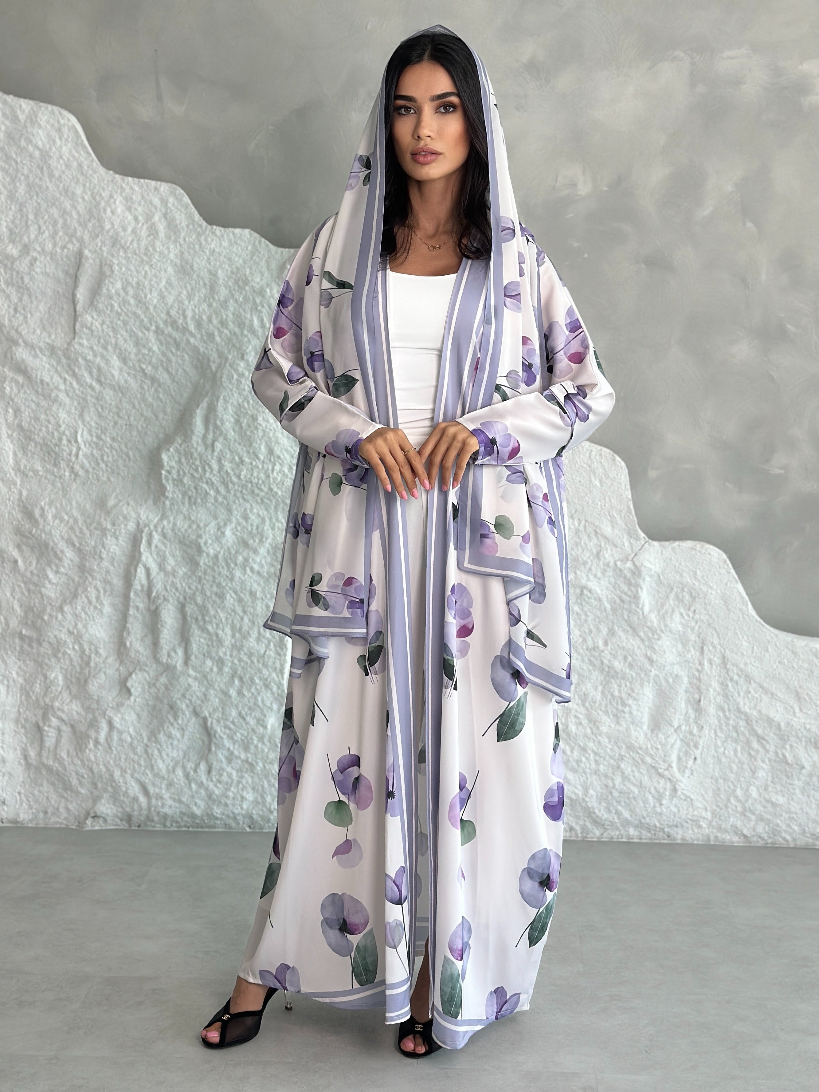 AT435 print abaya