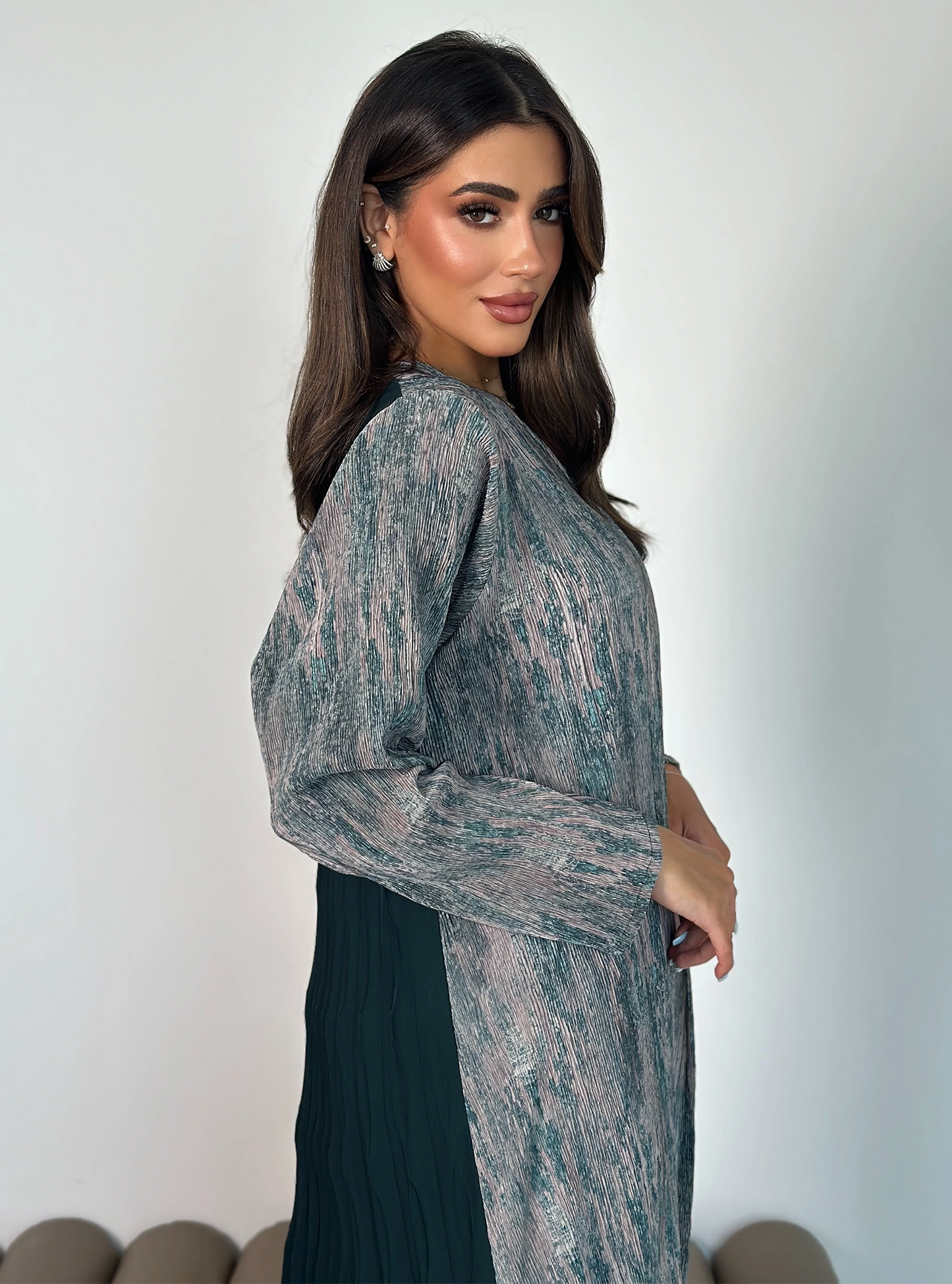 AT333 Pleat green abaya