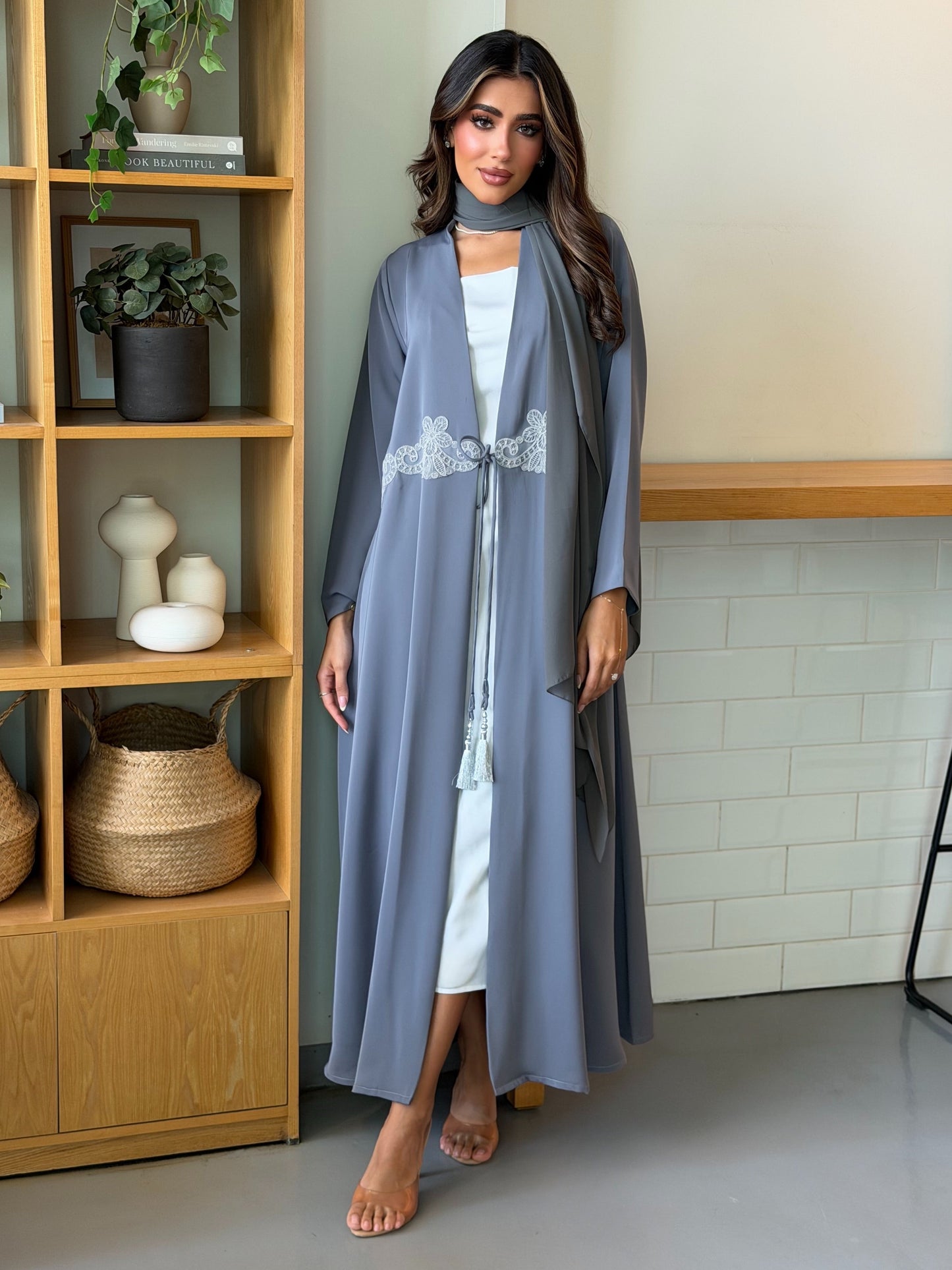 AT539 Gray Abaya