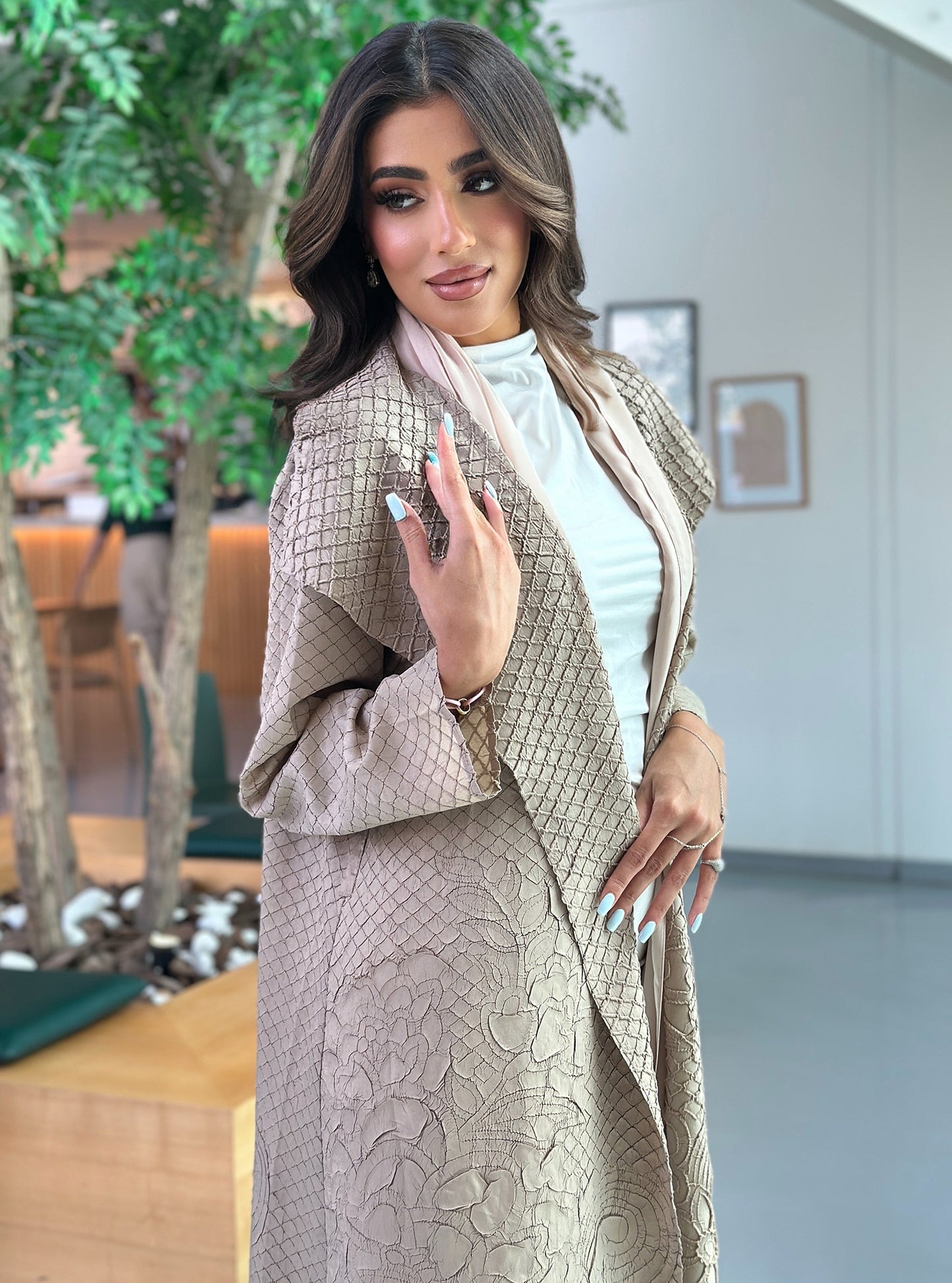 AT342 beige pelate