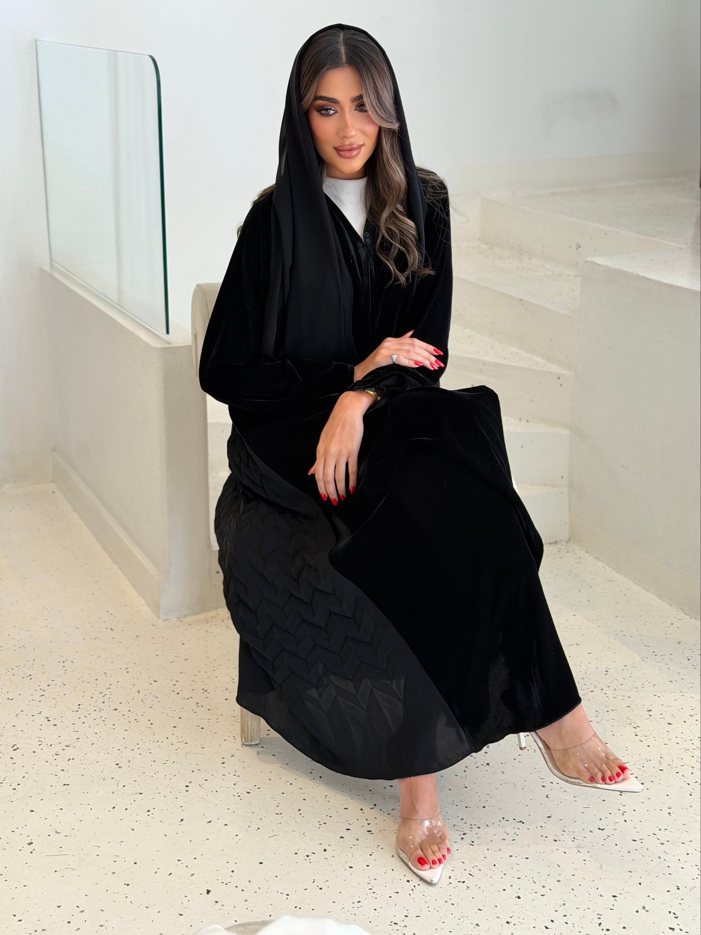 AT455 Black Pelate Velvet