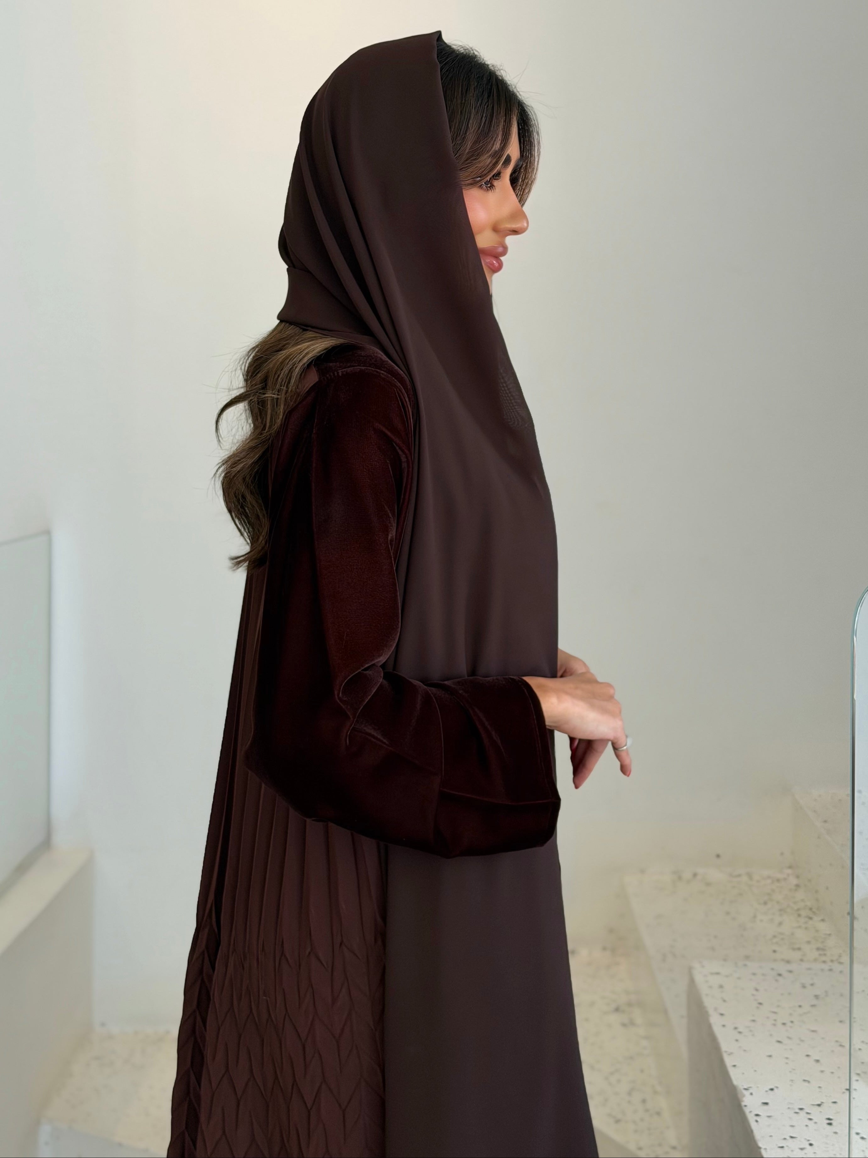 AT453 Brown Pelate Velvet