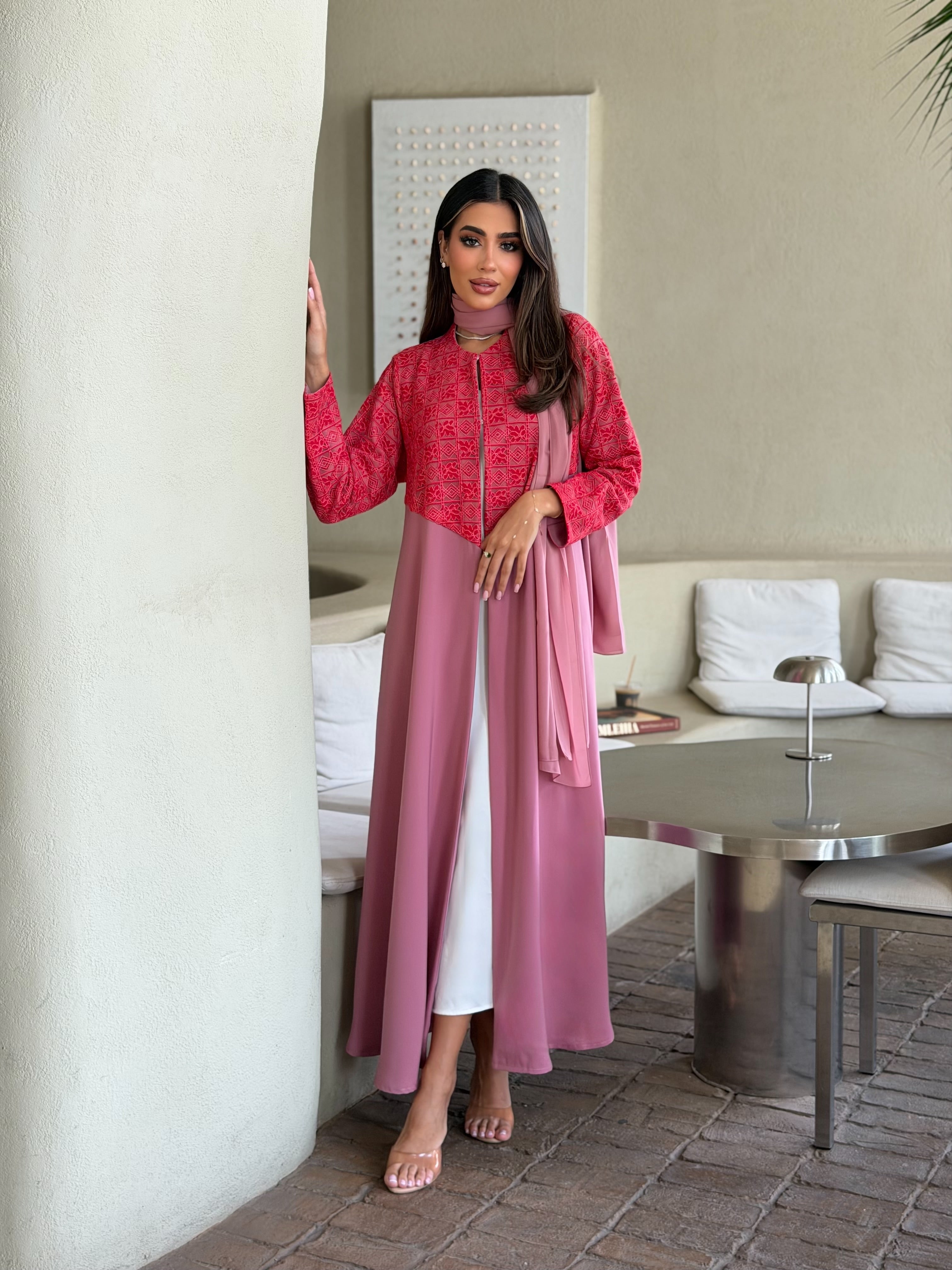 AT550 Rose A-Cut Abaya